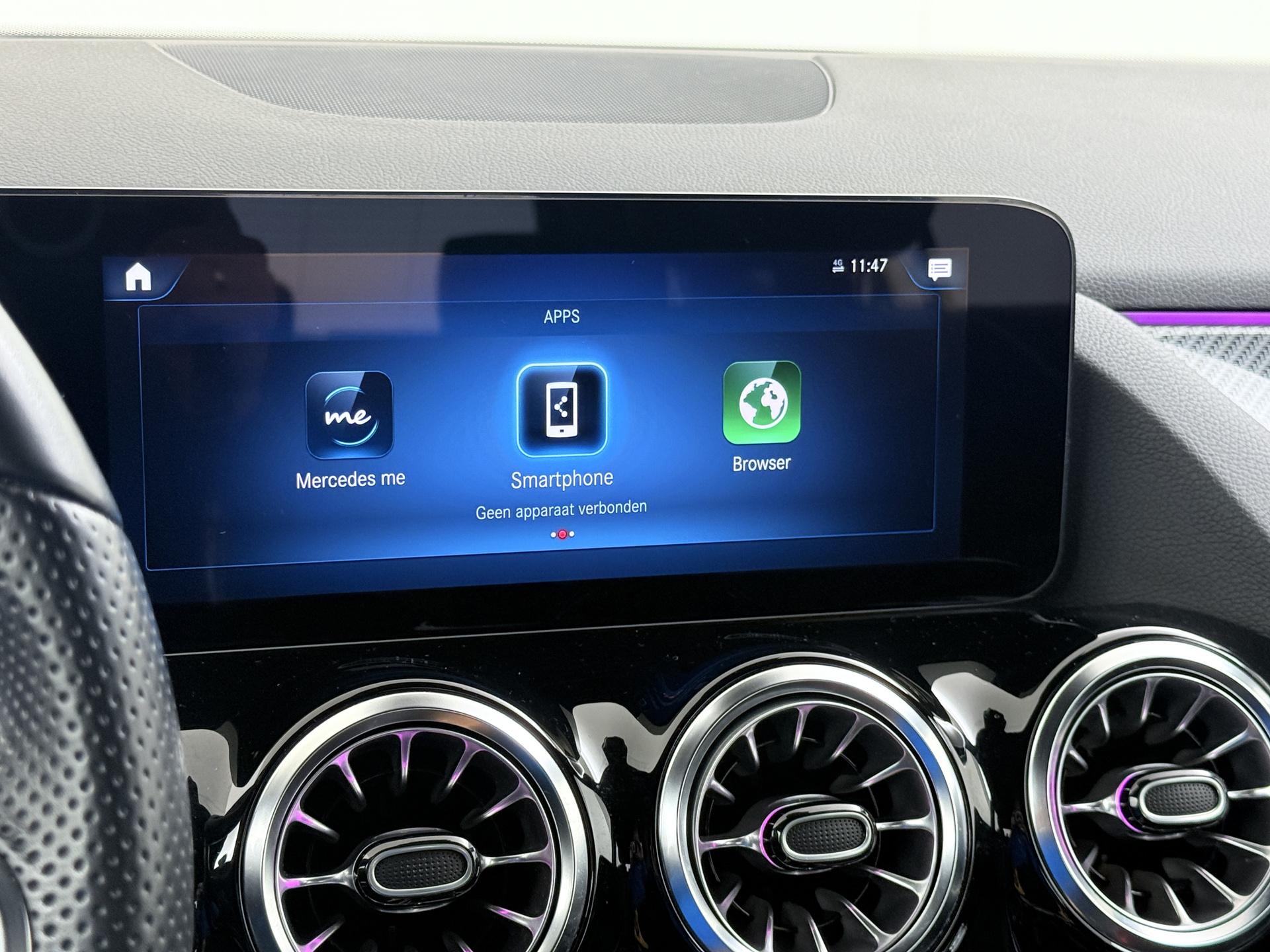 Mercedes-Benz GLA 250 e AMG Line 38