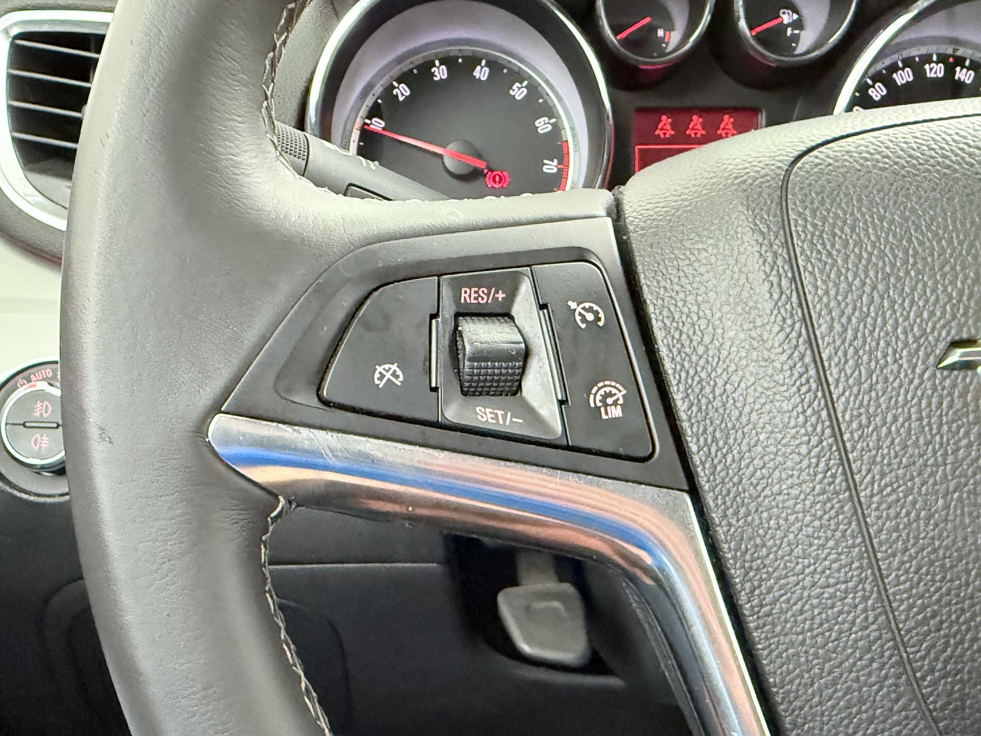 Opel Mokka 1.6 Cosmo 28