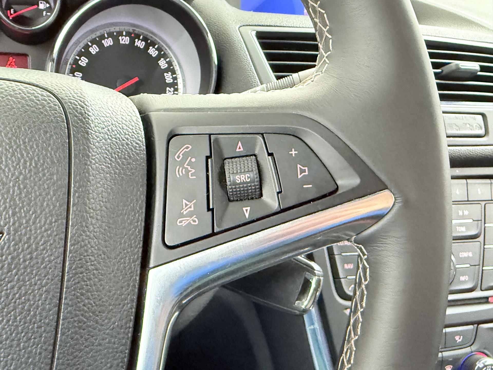 Opel Mokka 1.6 Cosmo 29