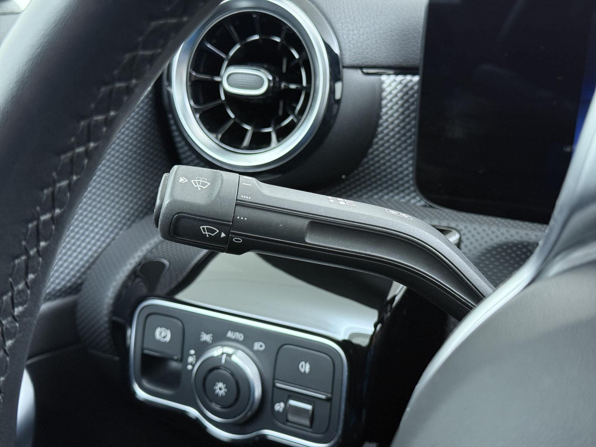 Mercedes-Benz CLA-Klasse 250 4MATIC Luxury 29