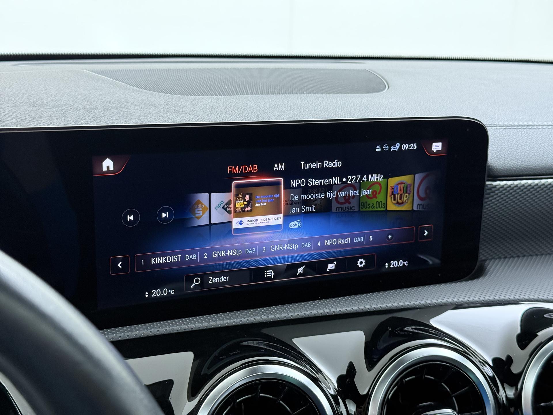 Mercedes-Benz CLA-Klasse 250 4MATIC Luxury 38