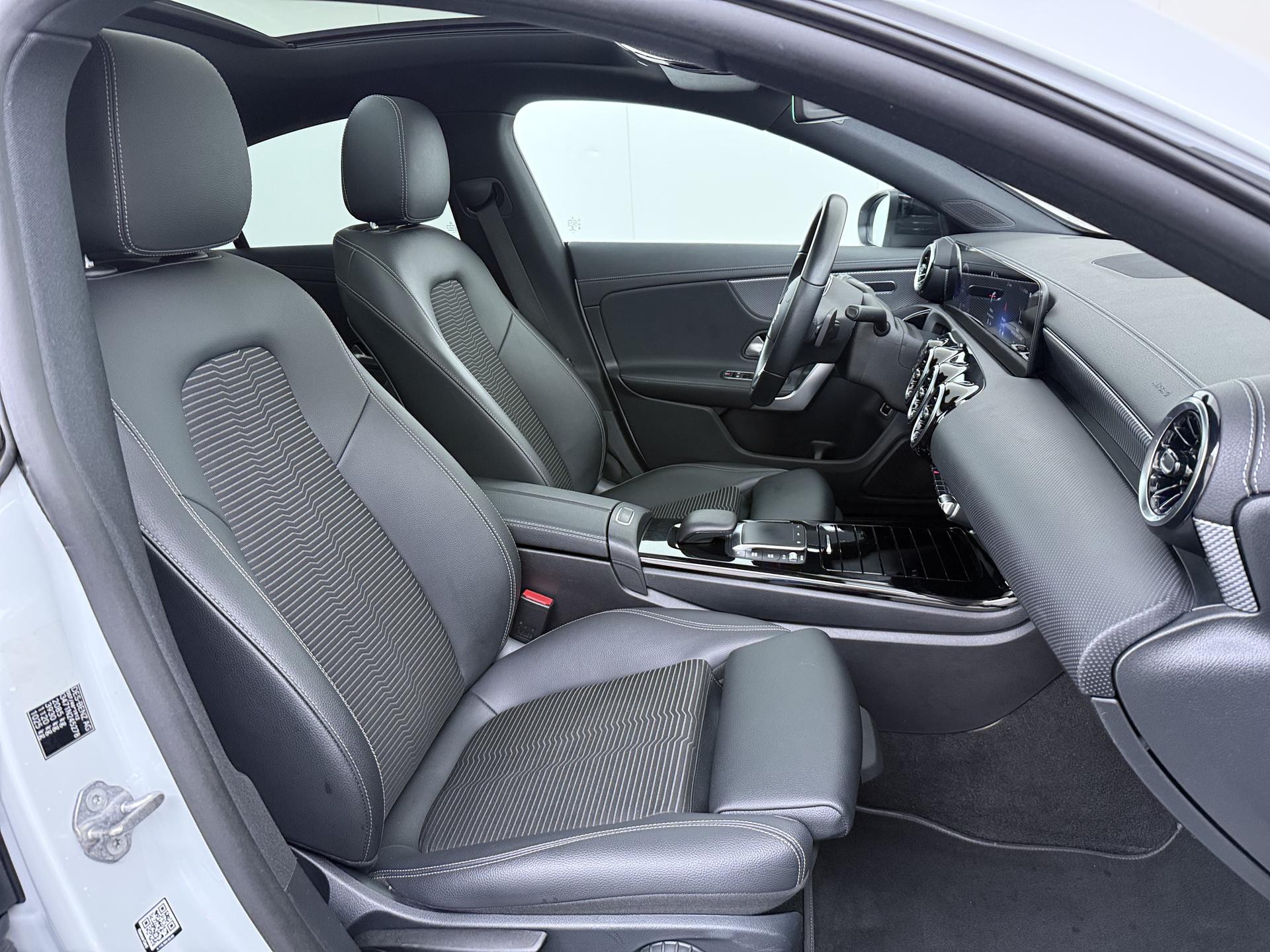 Mercedes-Benz CLA-Klasse 250 4MATIC Luxury 45