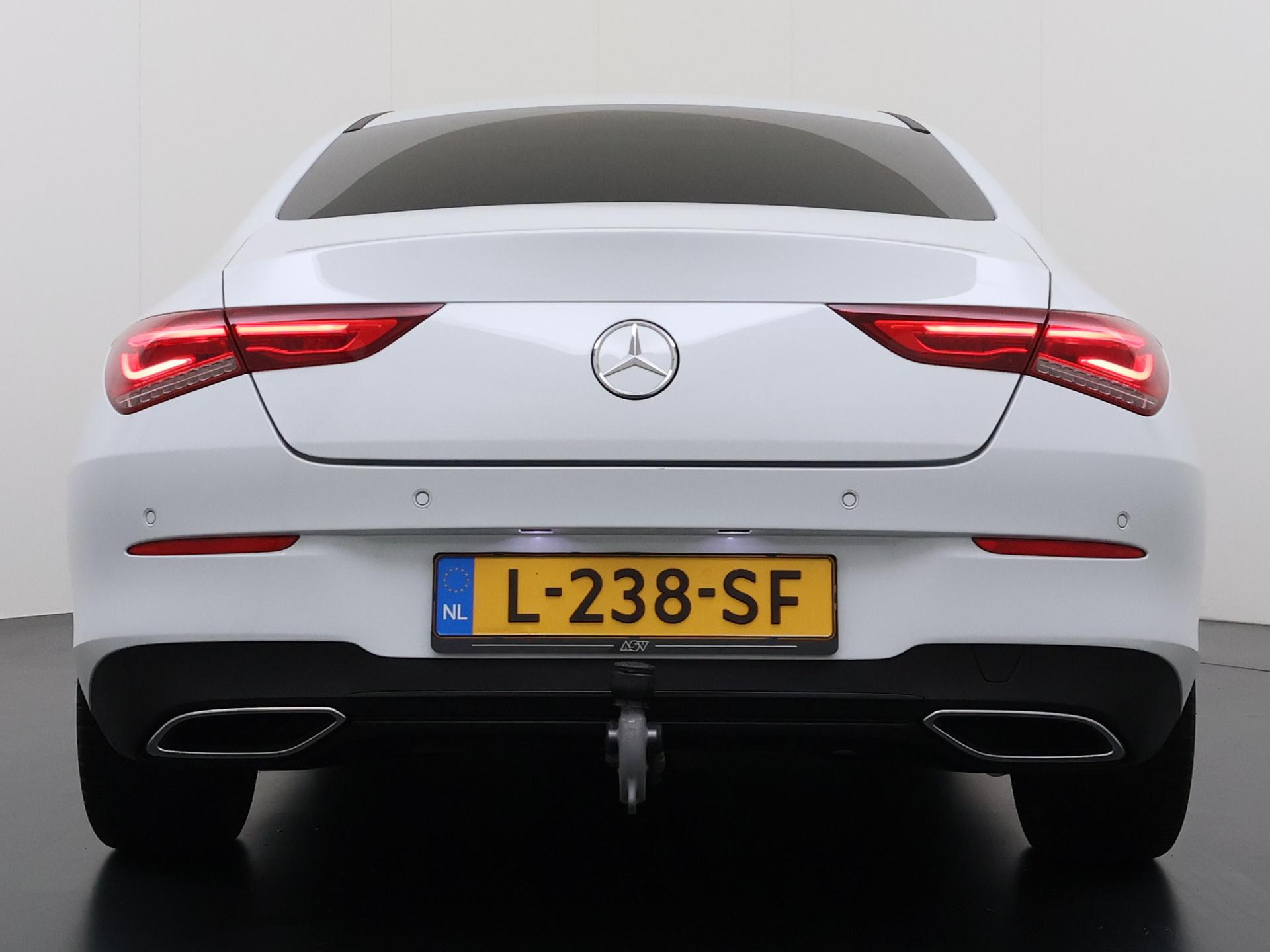 Mercedes-Benz CLA-Klasse 250 4MATIC Luxury 6