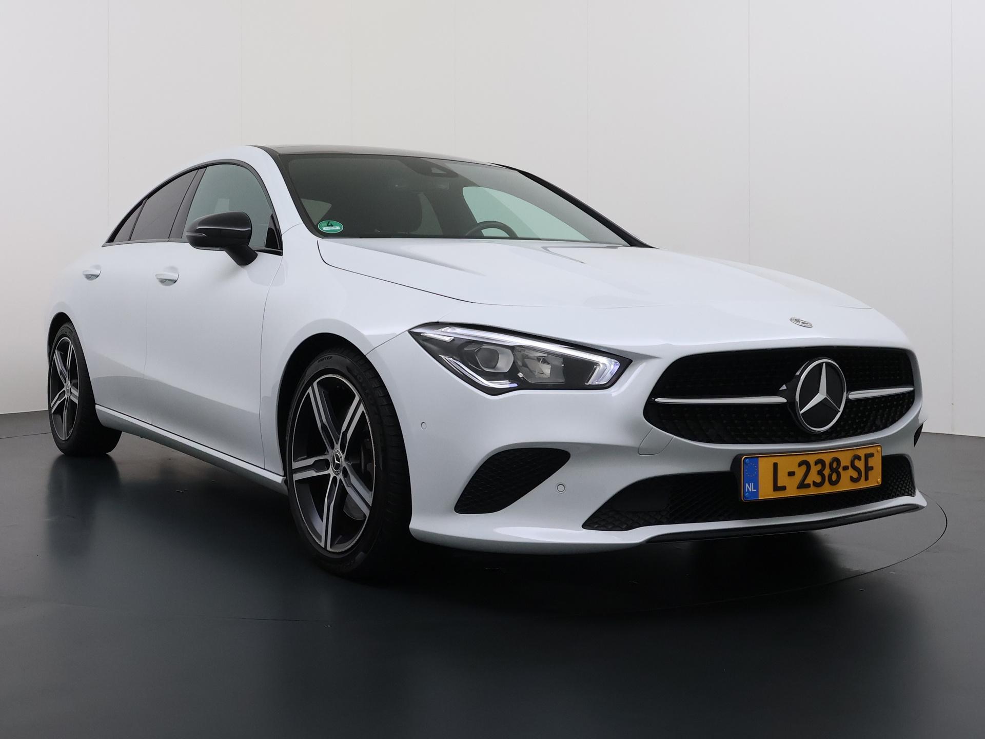 Mercedes-Benz CLA-Klasse 250 4MATIC Luxury 9