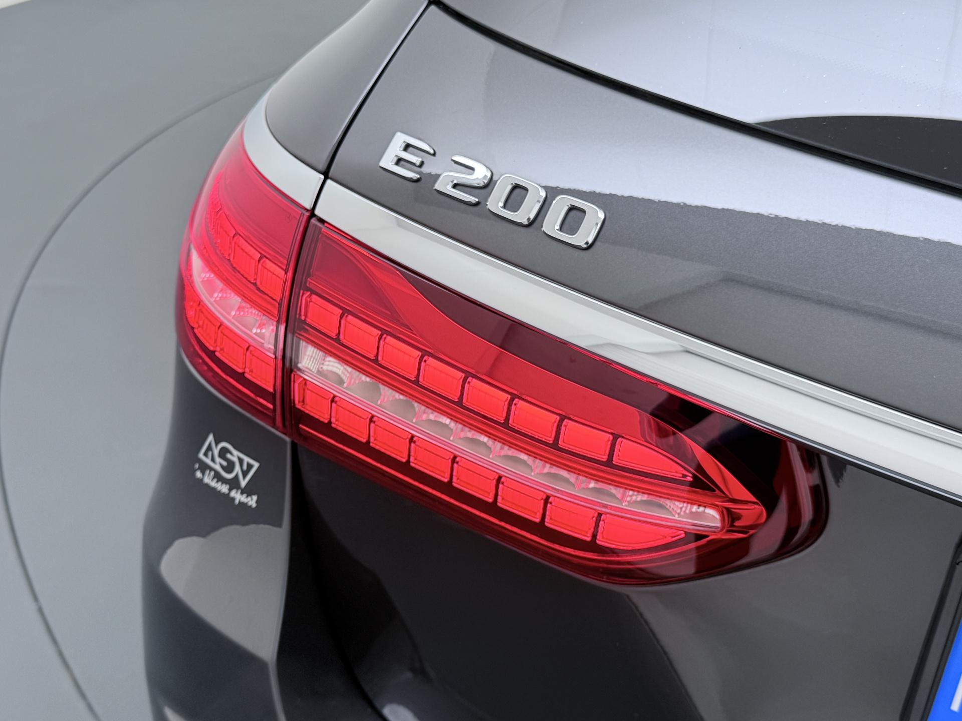 Mercedes-Benz E-Klasse Estate 200 AMG Business Solution 11