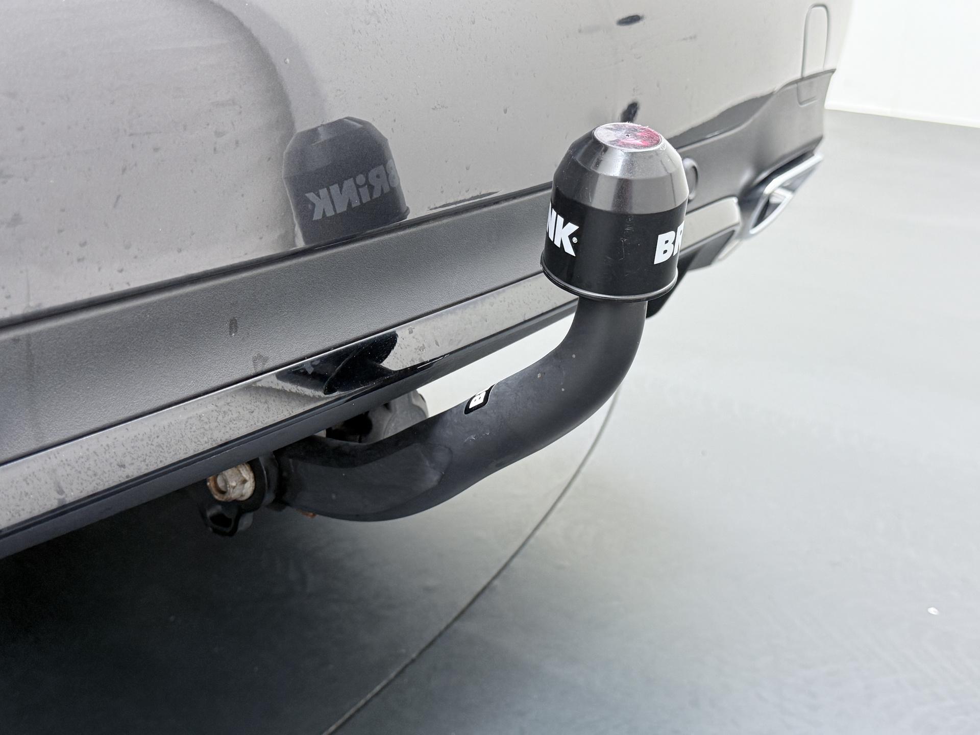 Mercedes-Benz E-Klasse Estate 200 AMG Business Solution 13