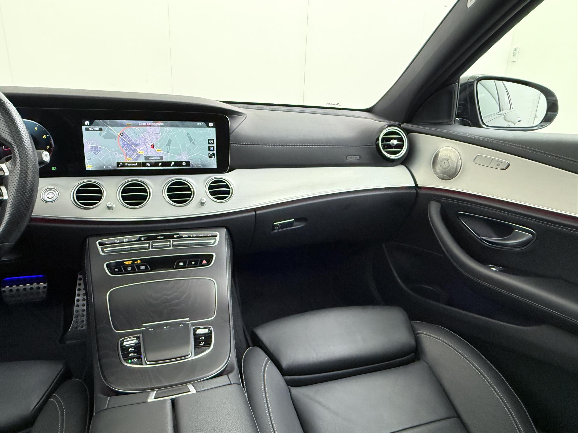 Mercedes-Benz E-Klasse Estate 200 AMG Business Solution 32