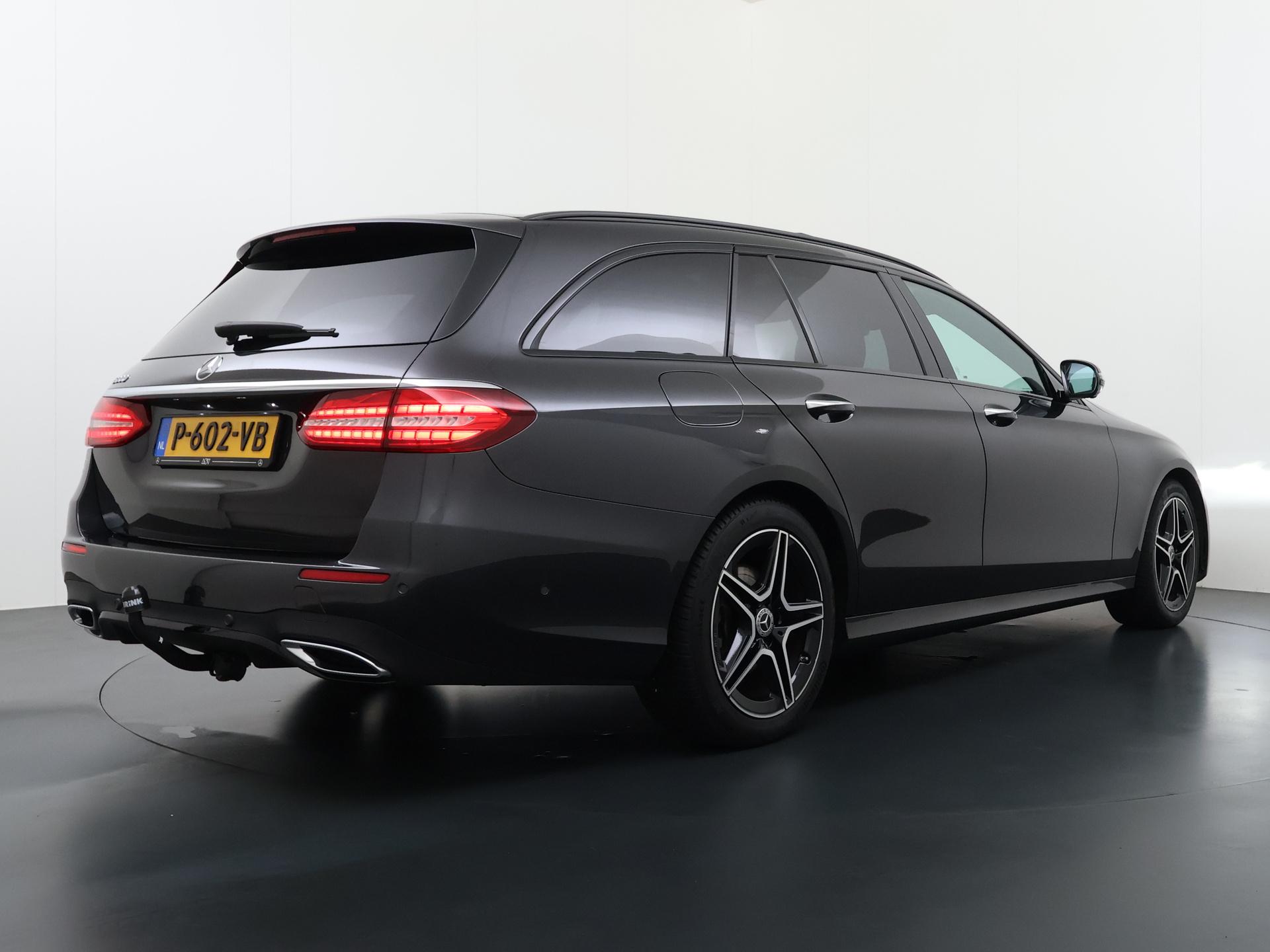 Mercedes-Benz E-Klasse Estate 200 AMG Business Solution 4