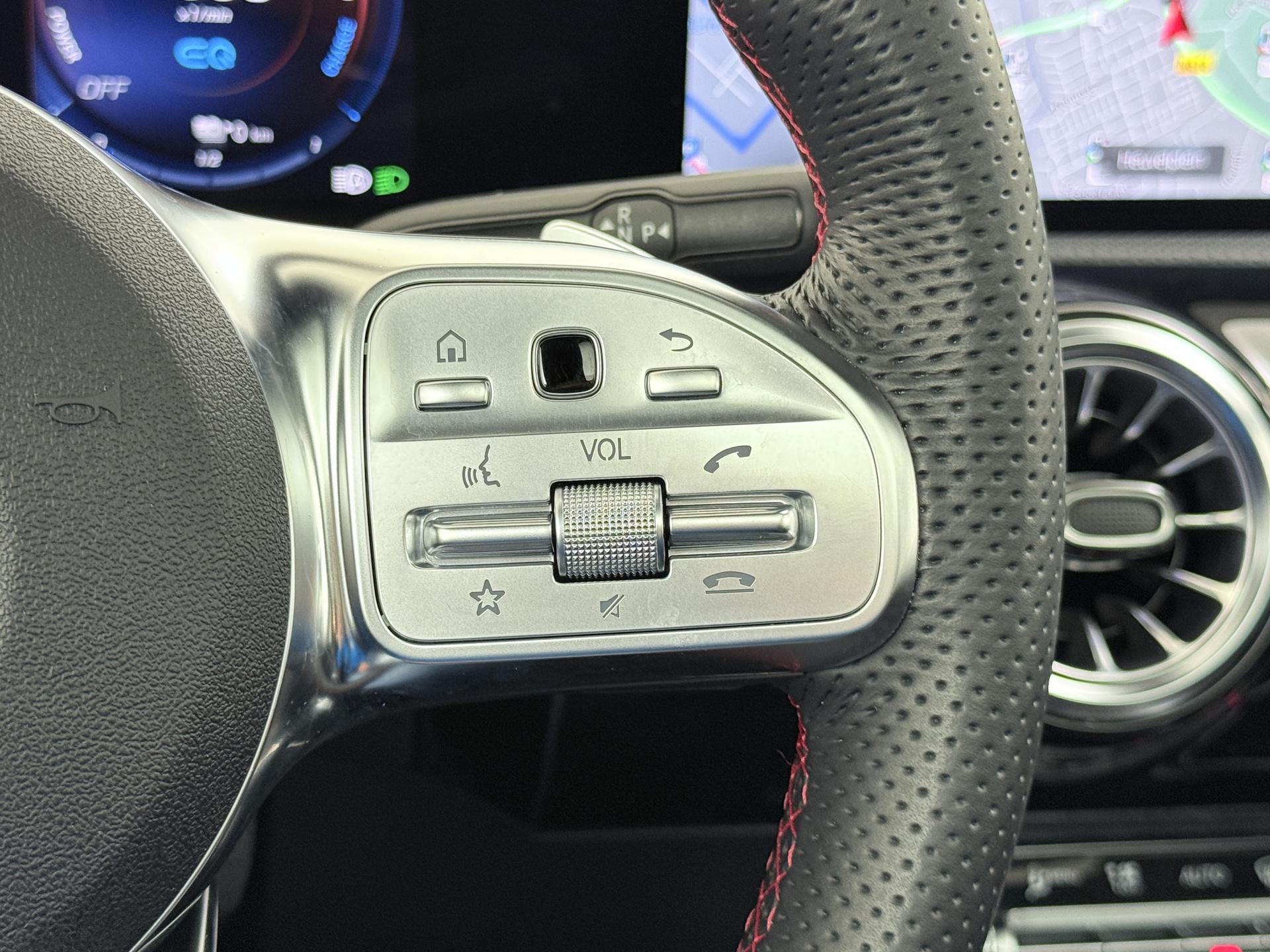 Mercedes-Benz CLA-Klasse 250 e AMG Premium Plus 32