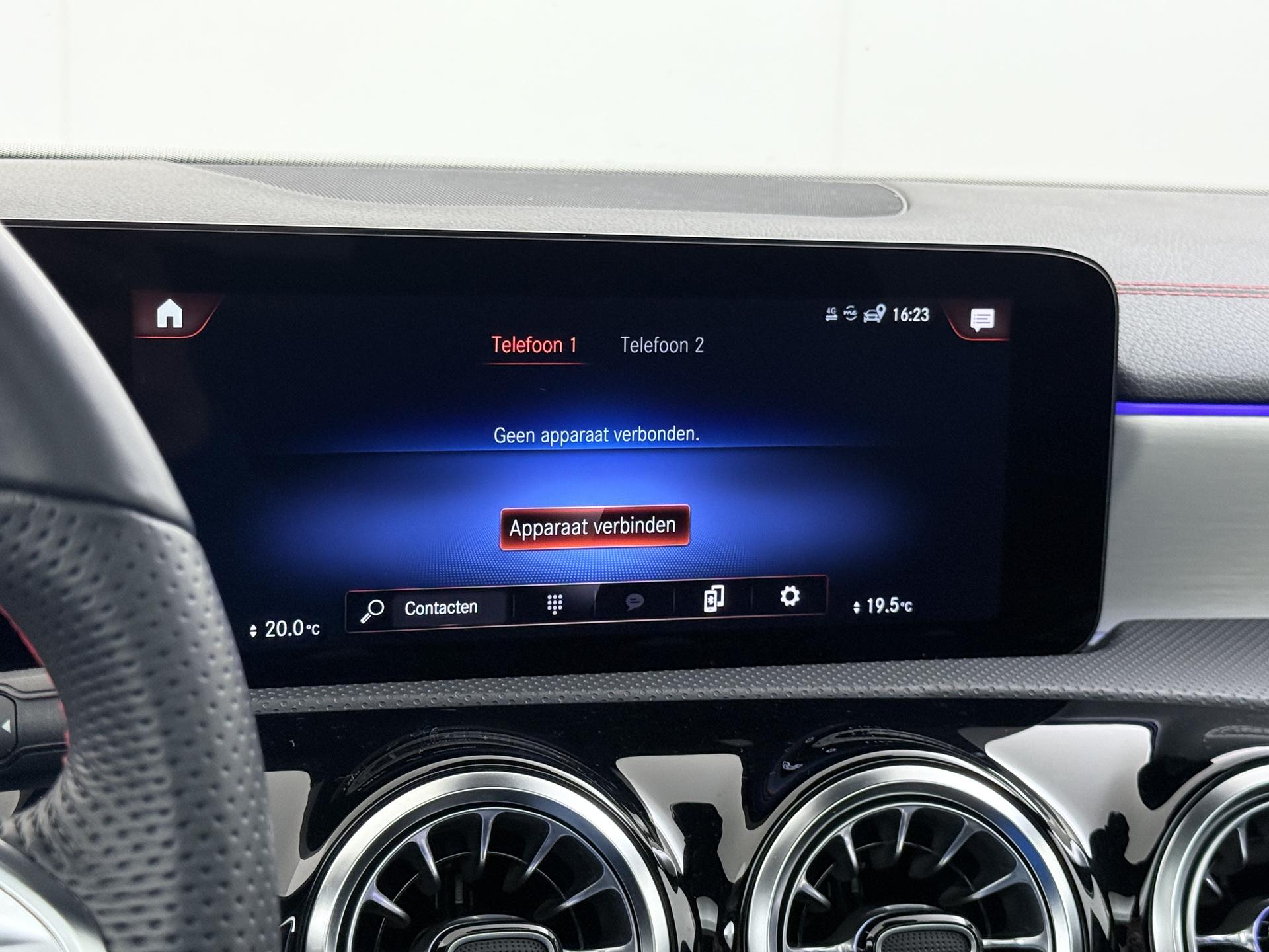 Mercedes-Benz CLA-Klasse 250 e AMG Premium Plus 37