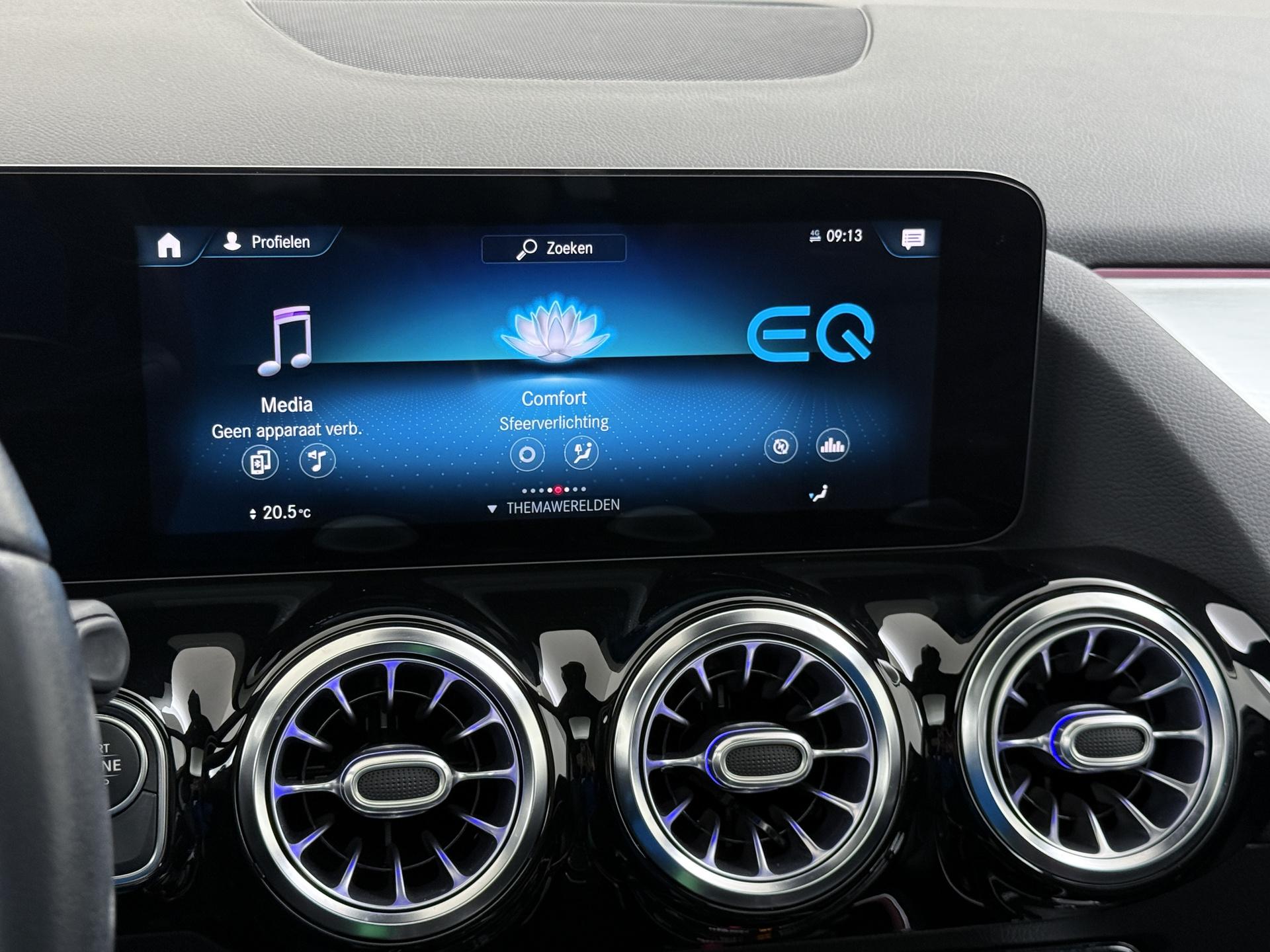 Mercedes-Benz GLA 250 e Luxury Line 36