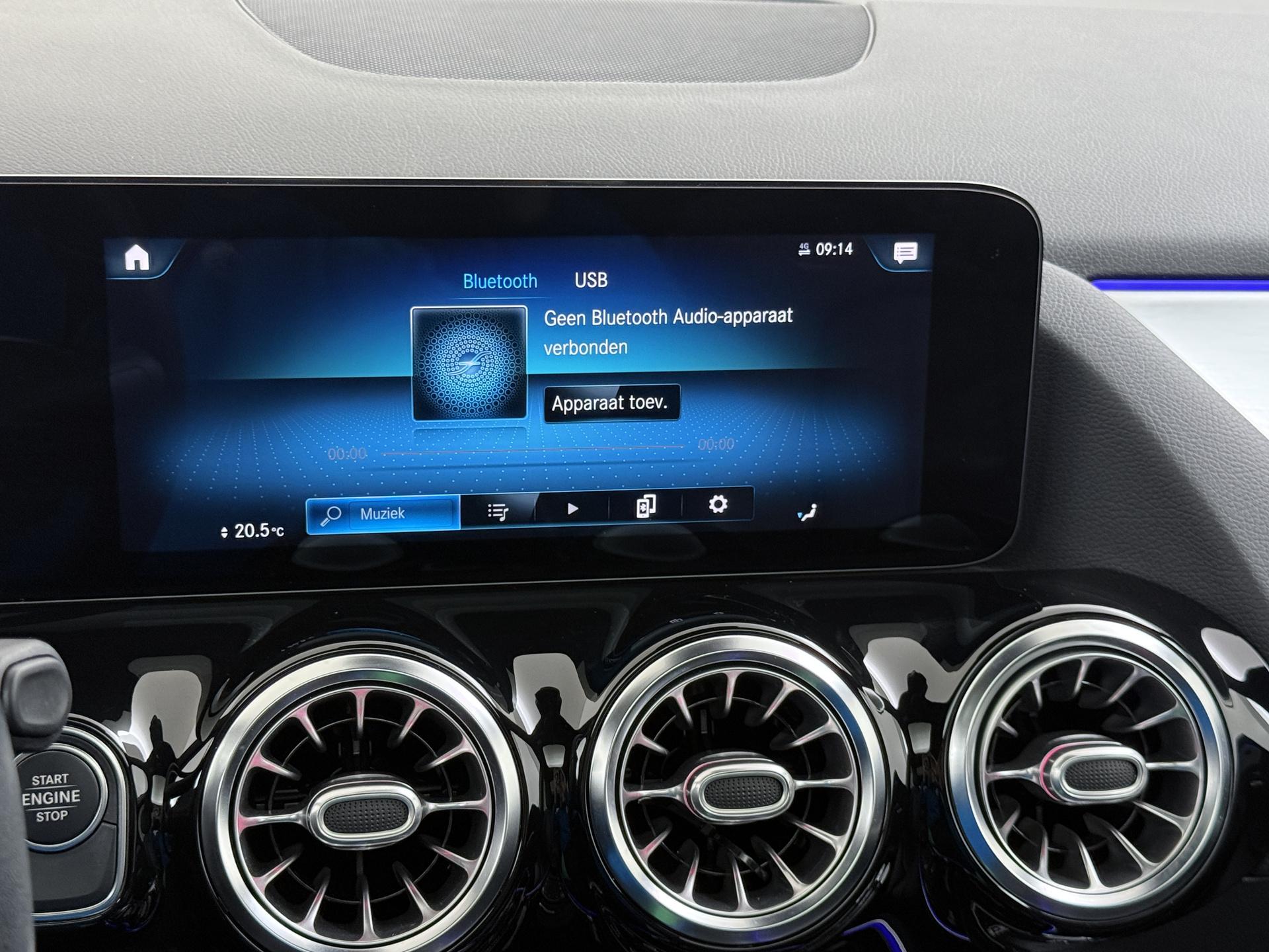 Mercedes-Benz GLA 250 e Luxury Line 41