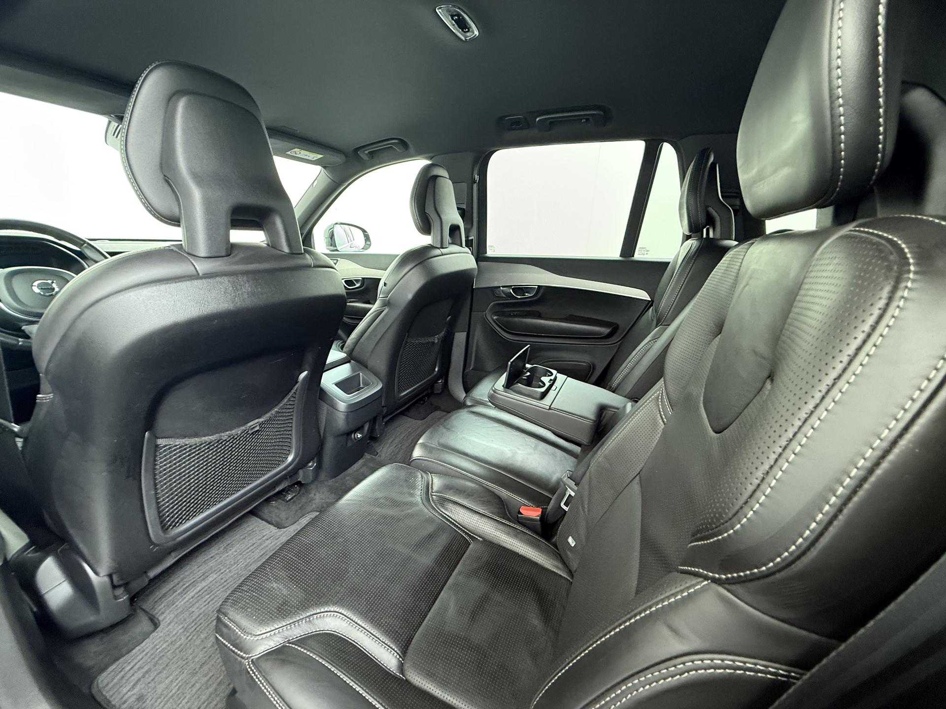 Volvo XC90 2.0 D5 AWD Momentum 18