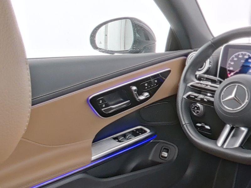 Mercedes-Benz CLE Cabriolet 200 AMG Line 9