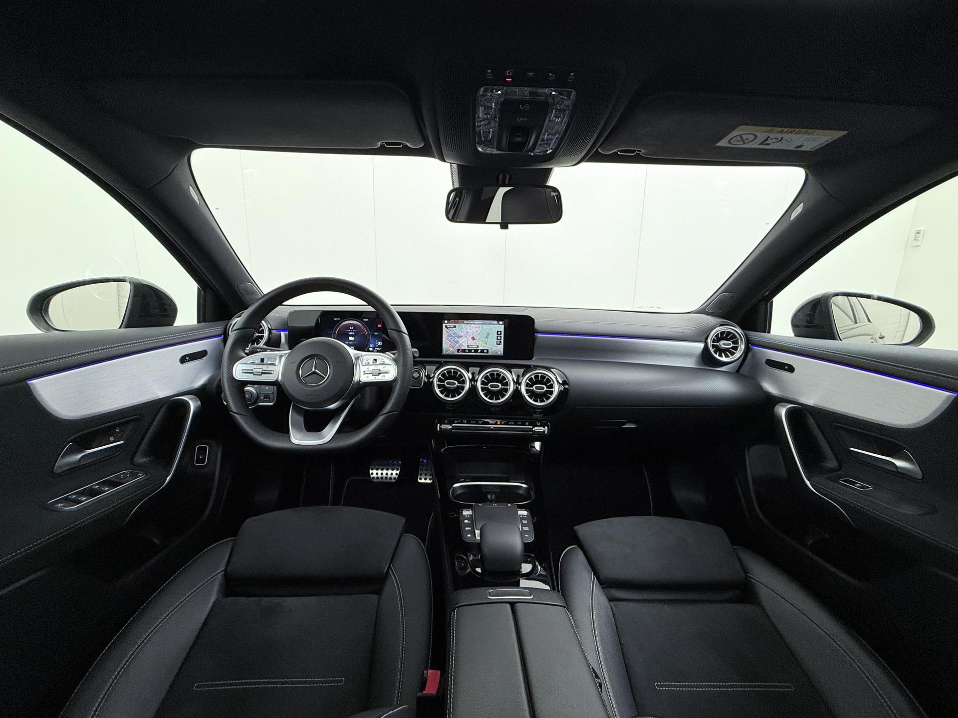 Mercedes-Benz A-Klasse 250 e Business Solution AMG Limited 20