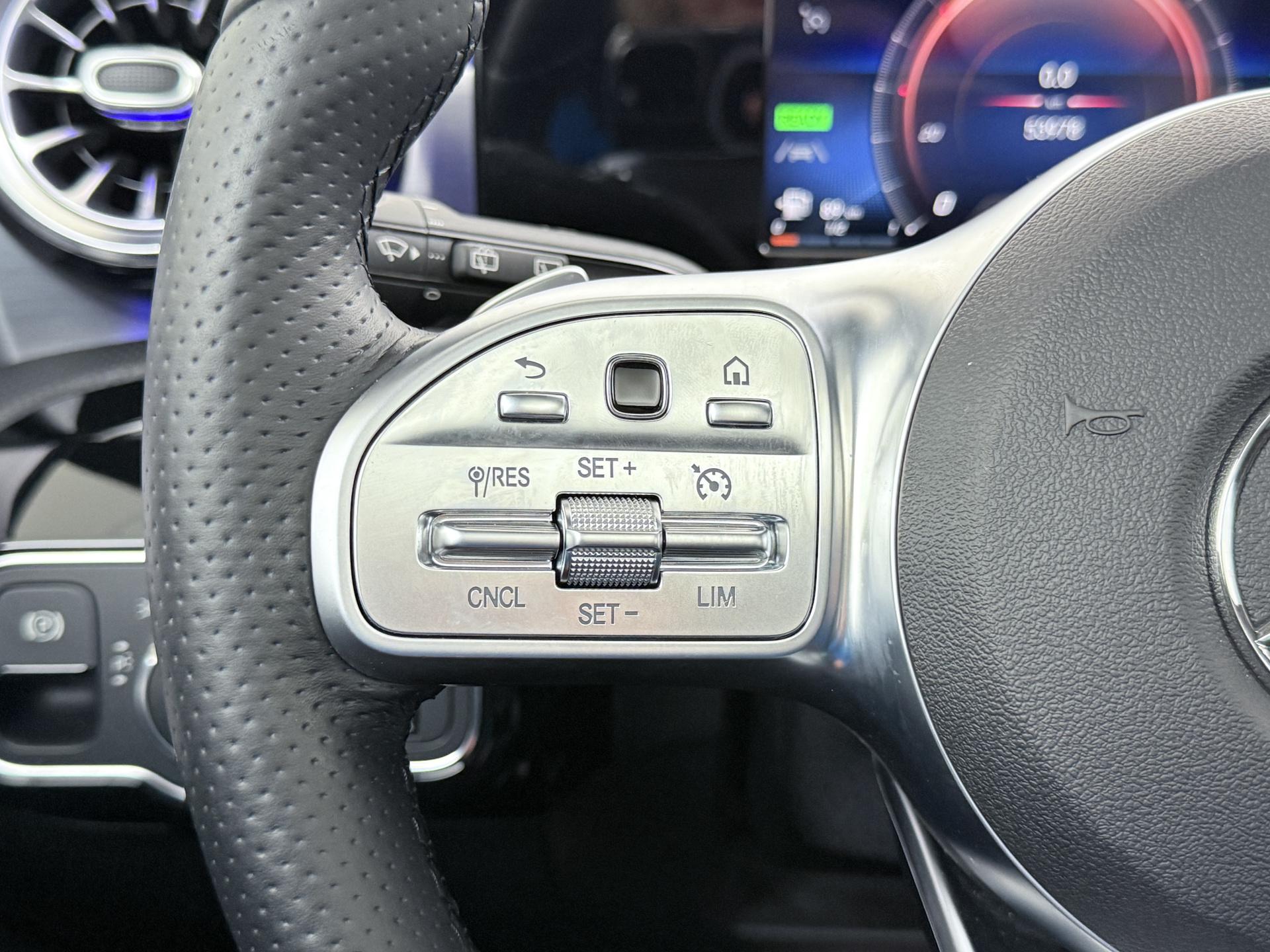 Mercedes-Benz A-Klasse 250 e Business Solution AMG Limited 25