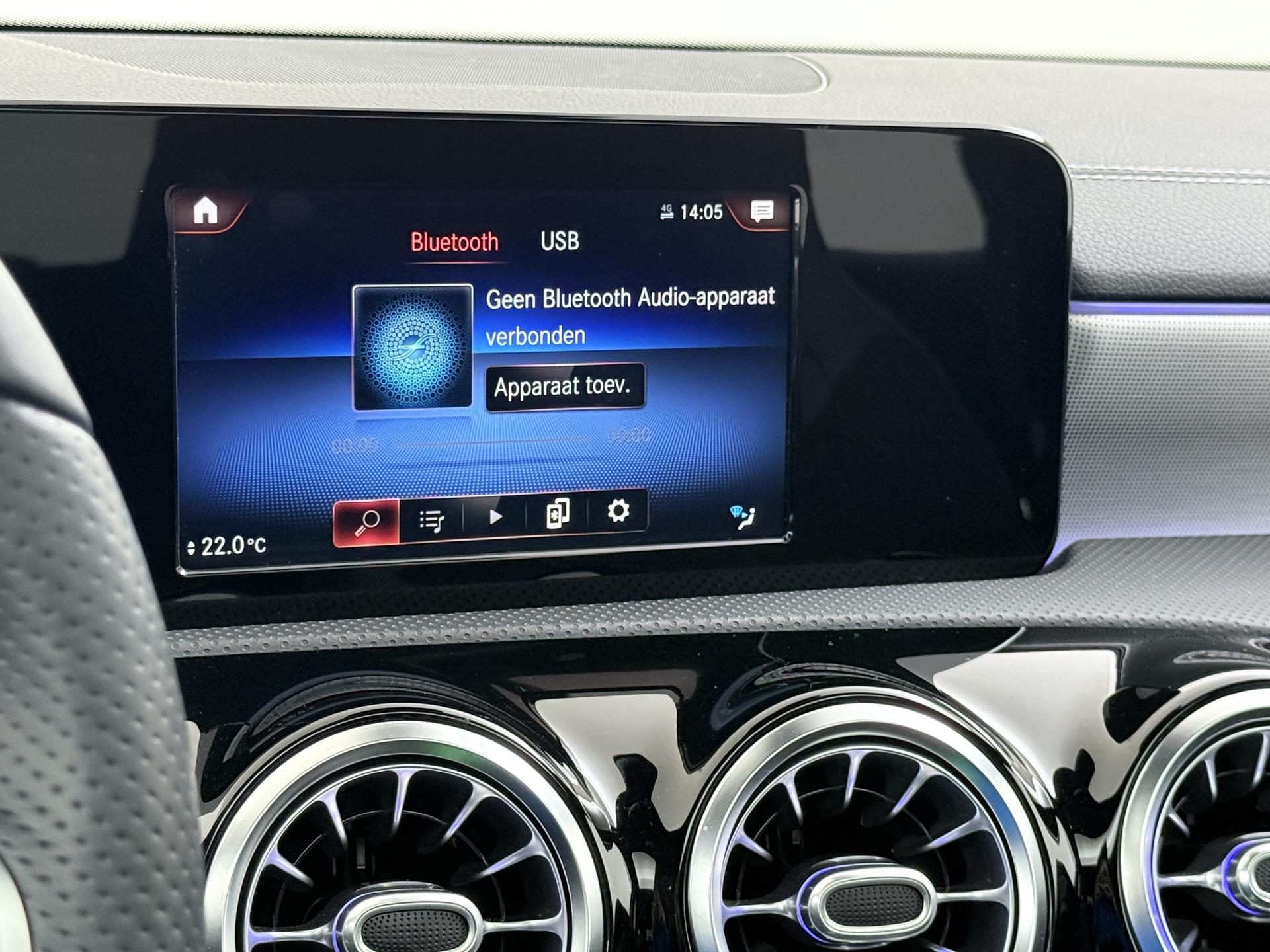 Mercedes-Benz A-Klasse 250 e Business Solution AMG Limited 34