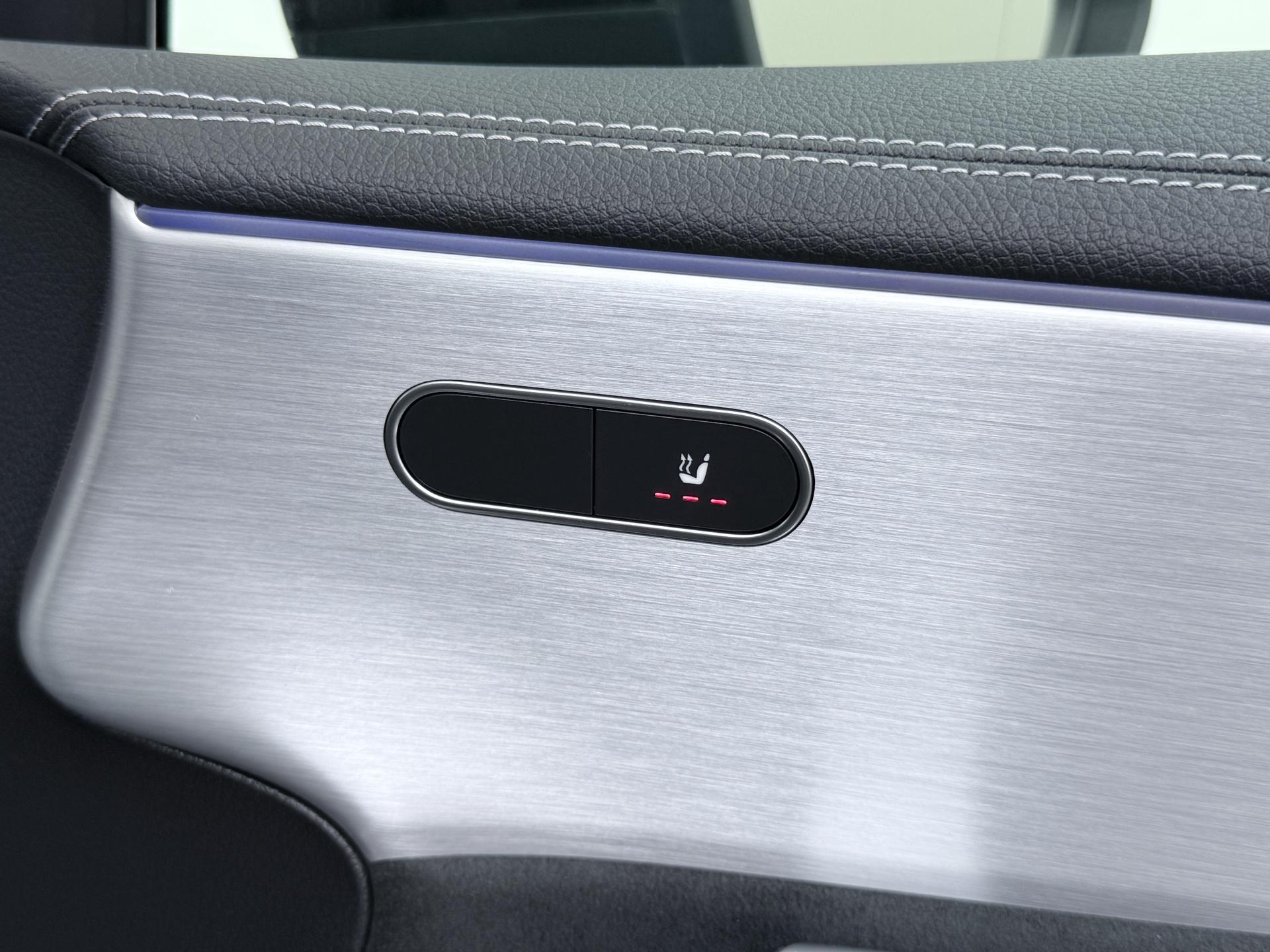 Mercedes-Benz A-Klasse 250 e Business Solution AMG Limited 40