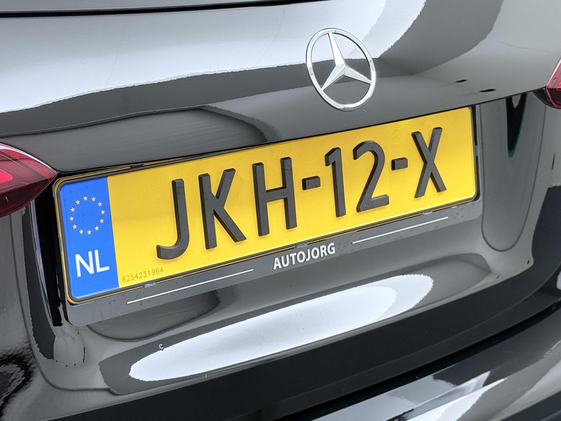 Mercedes-Benz A-Klasse 250 e Business Solution AMG Limited 5