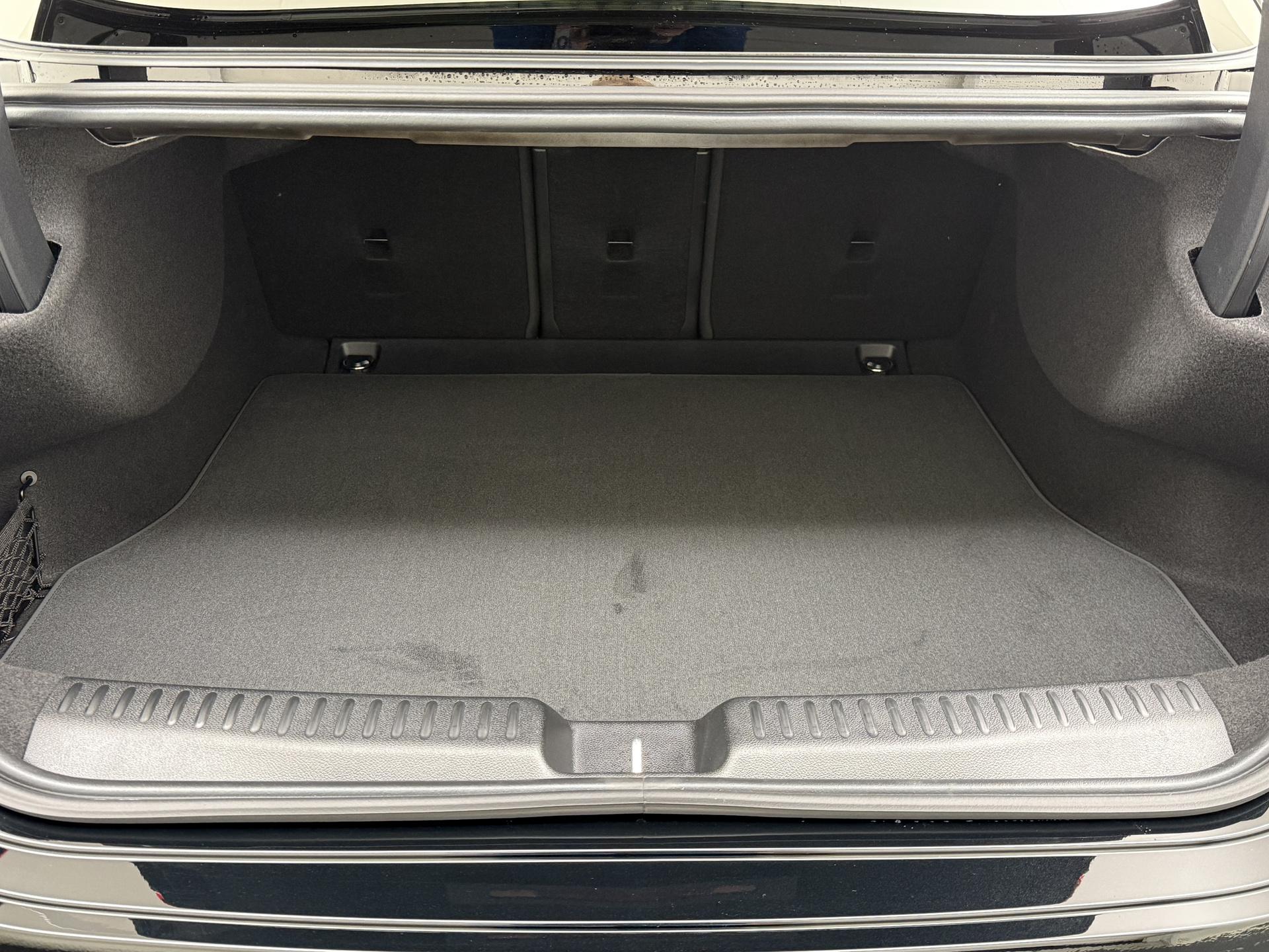 Mercedes-Benz CLA-Klasse 250+ Launch Edition 85 kWh Accu 13