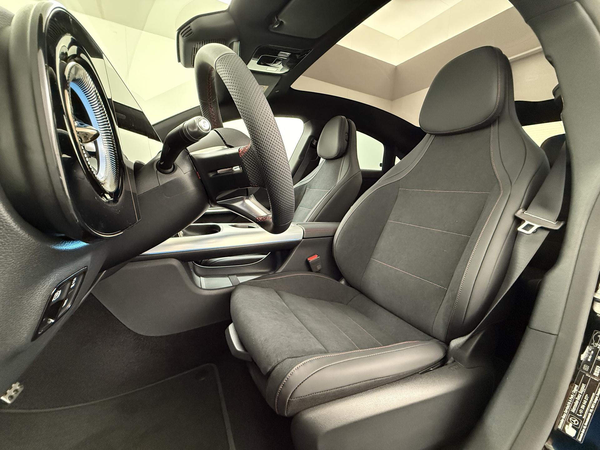 Mercedes-Benz CLA-Klasse 250+ Launch Edition 85 kWh Accu 20