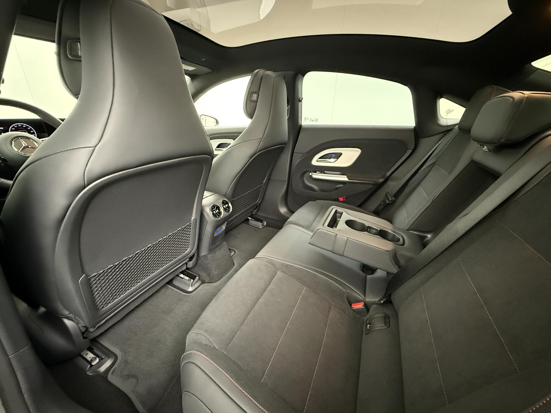 Mercedes-Benz CLA-Klasse 250+ Launch Edition 85 kWh Accu 24