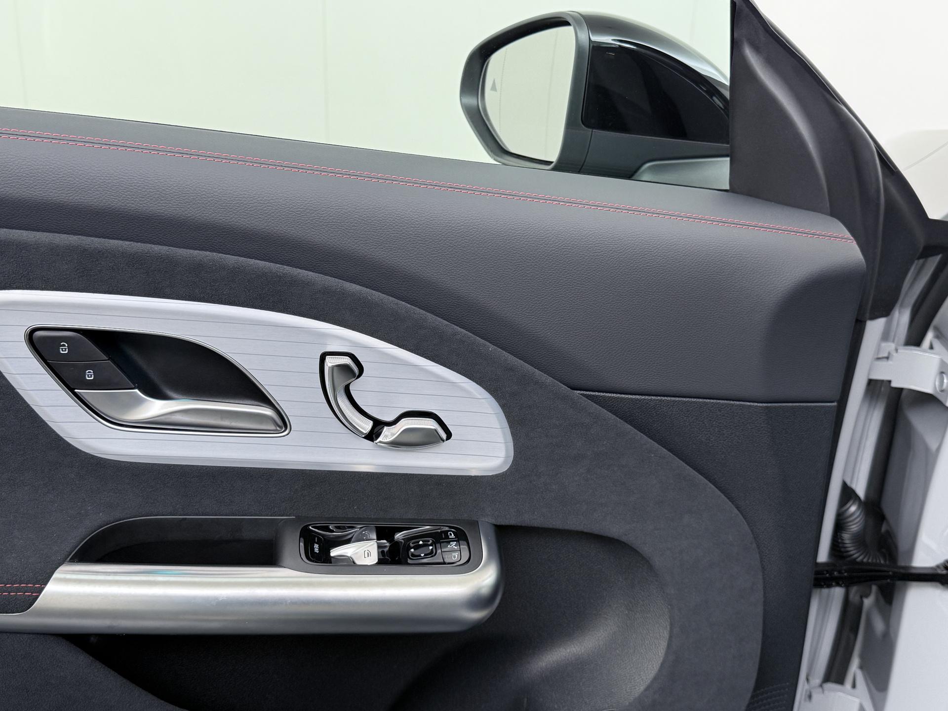 Mercedes-Benz CLA-Klasse 250+ Launch Edition 85 kWh Accu 16