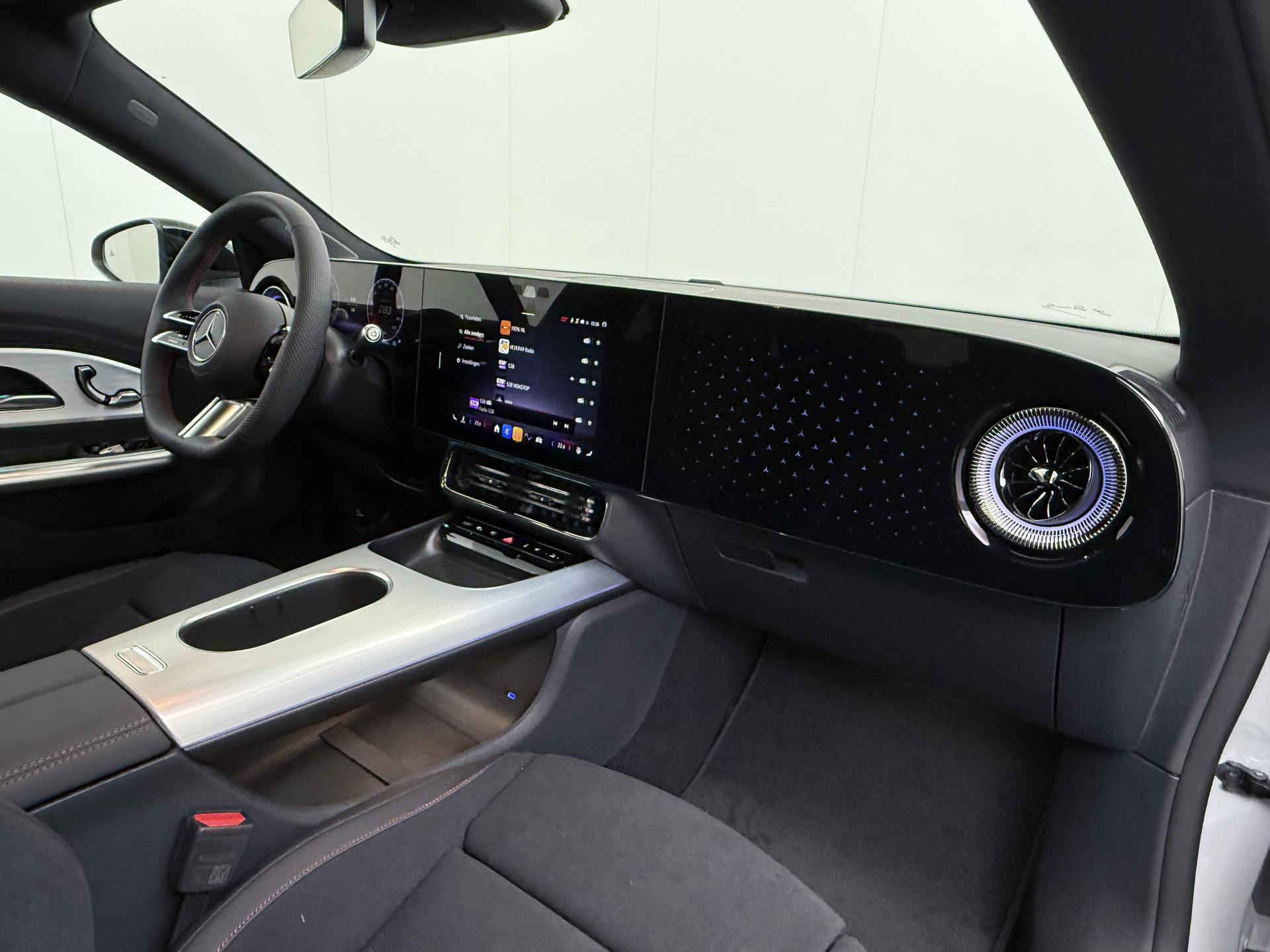 Mercedes-Benz CLA-Klasse 250+ Launch Edition 85 kWh Accu 36