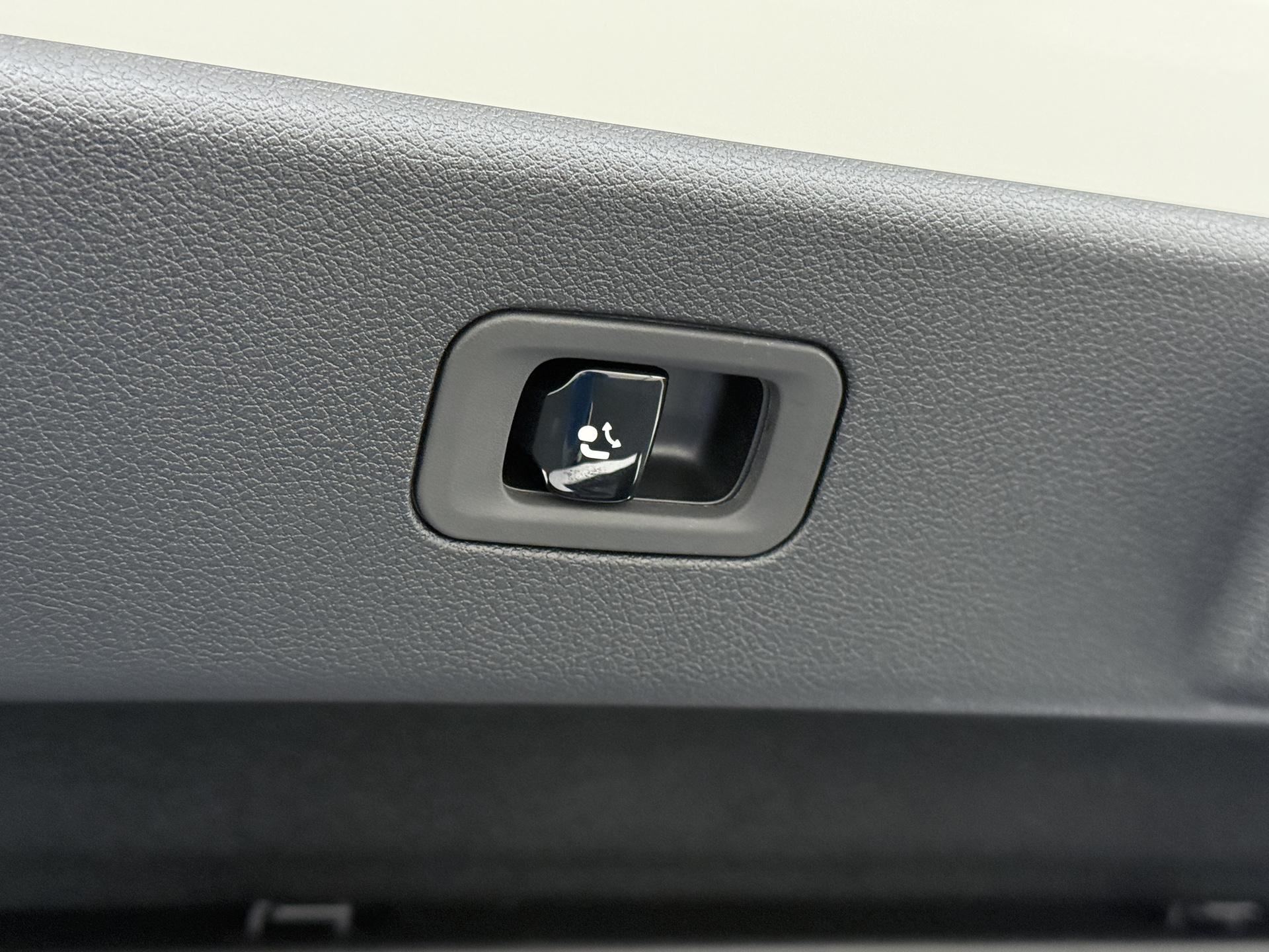 Mercedes-Benz CLA-Klasse 250+ Launch Edition 85 kWh Accu 14