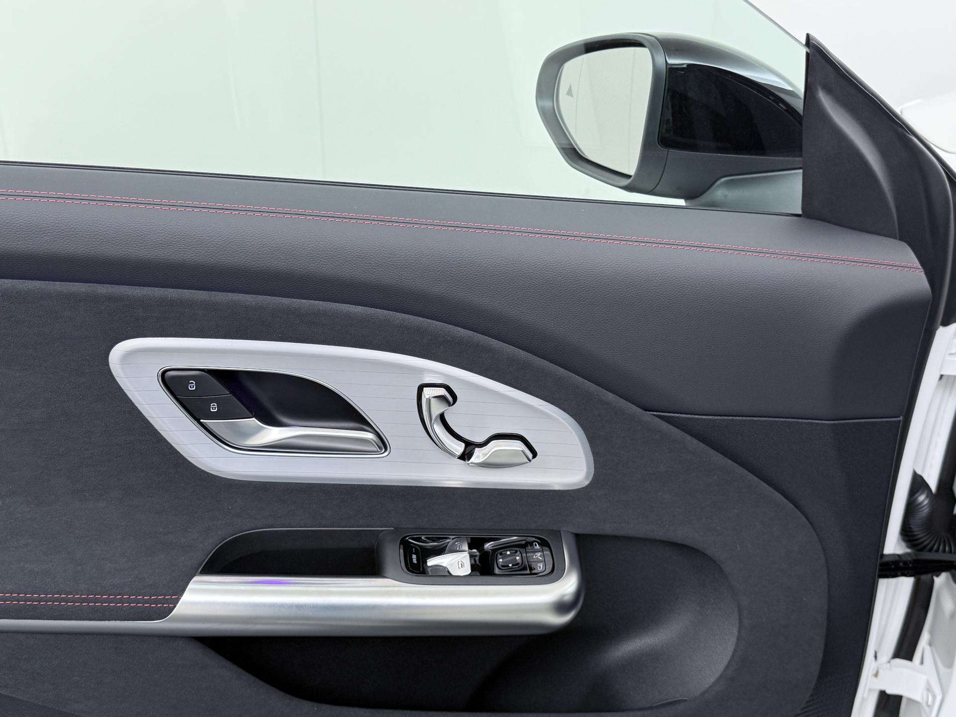 Mercedes-Benz CLA-Klasse 250+ Launch Edition 85 kWh Accu 18