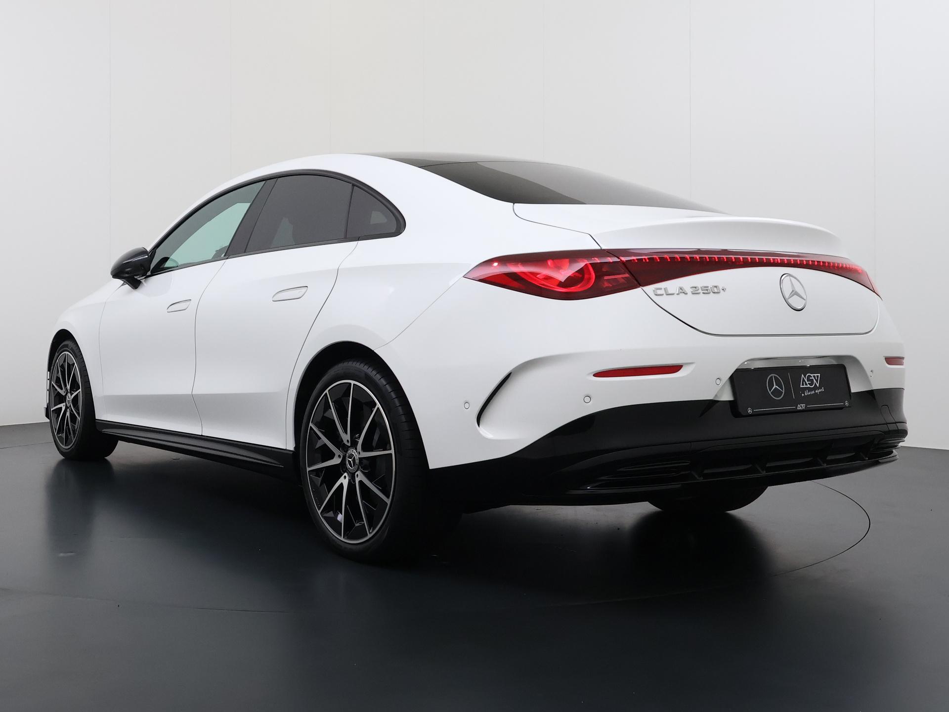 Mercedes-Benz CLA-Klasse 250+ Launch Edition 85 kWh Accu 2