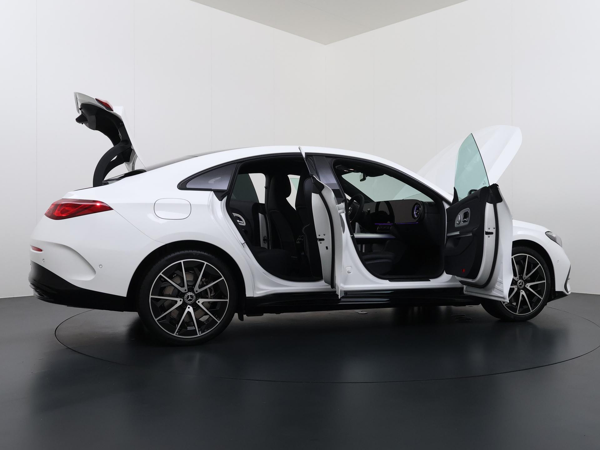 Mercedes-Benz CLA-Klasse 250+ Launch Edition 85 kWh Accu 9