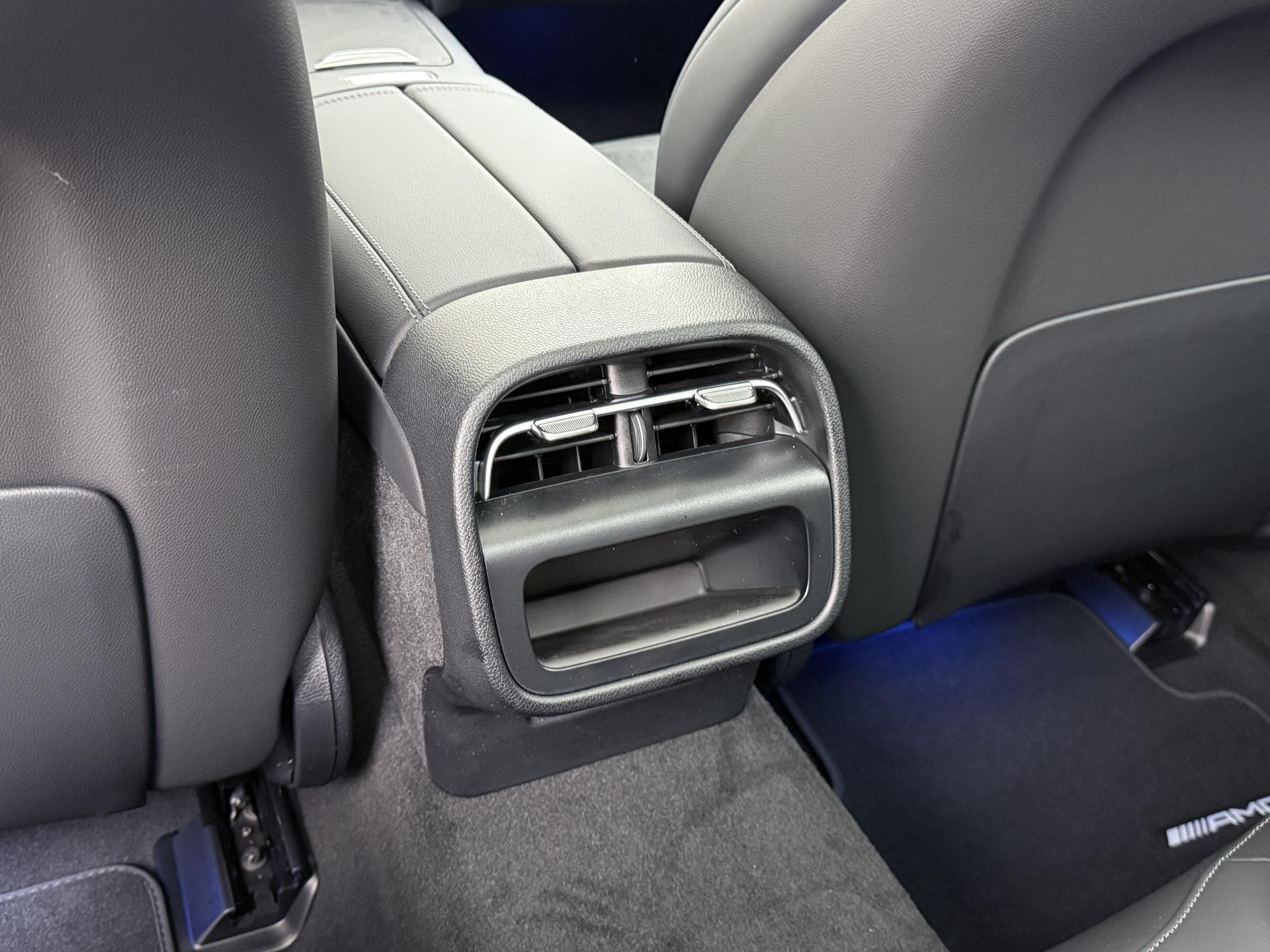 Mercedes-Benz E-Klasse 300 e Sport Edition 27