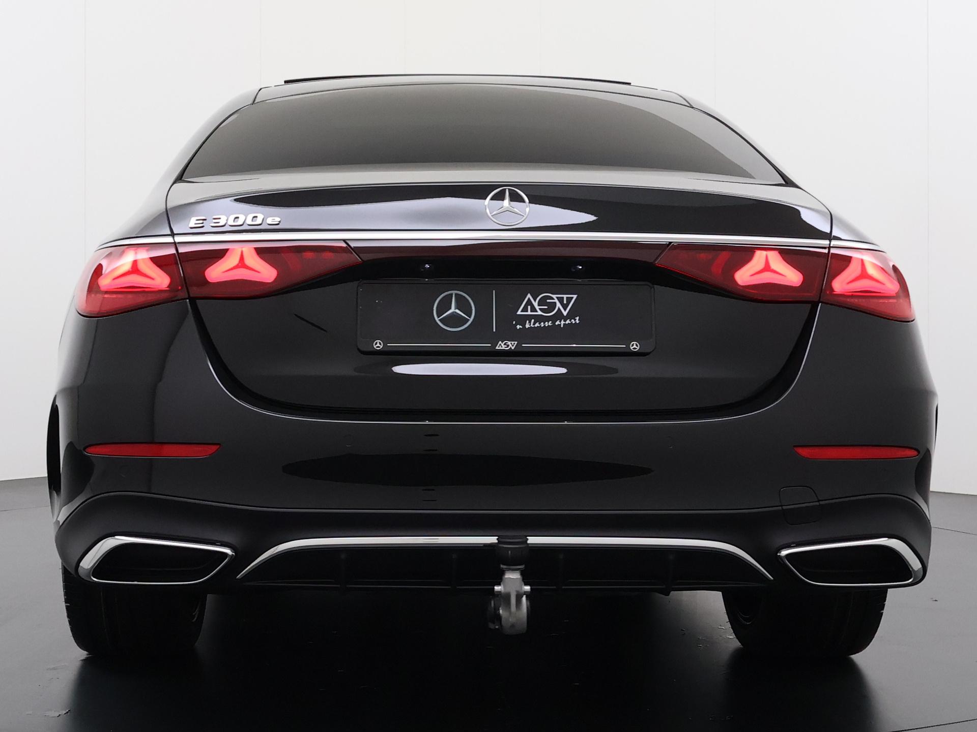 Mercedes-Benz E-Klasse 300 e Sport Edition 3