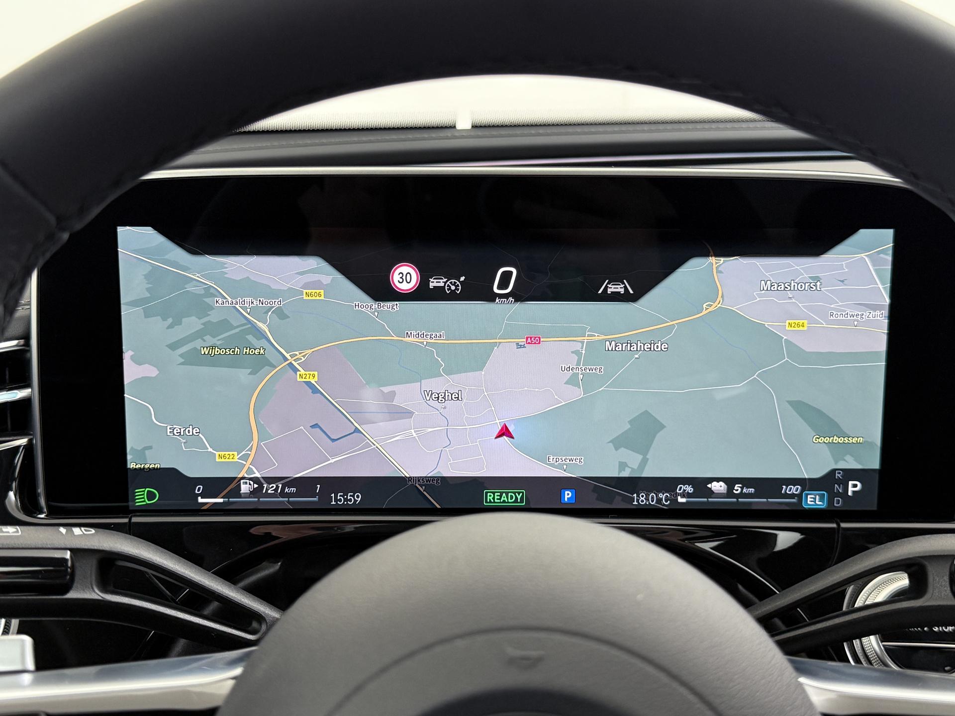 Mercedes-Benz E-Klasse 300 e Sport Edition 36