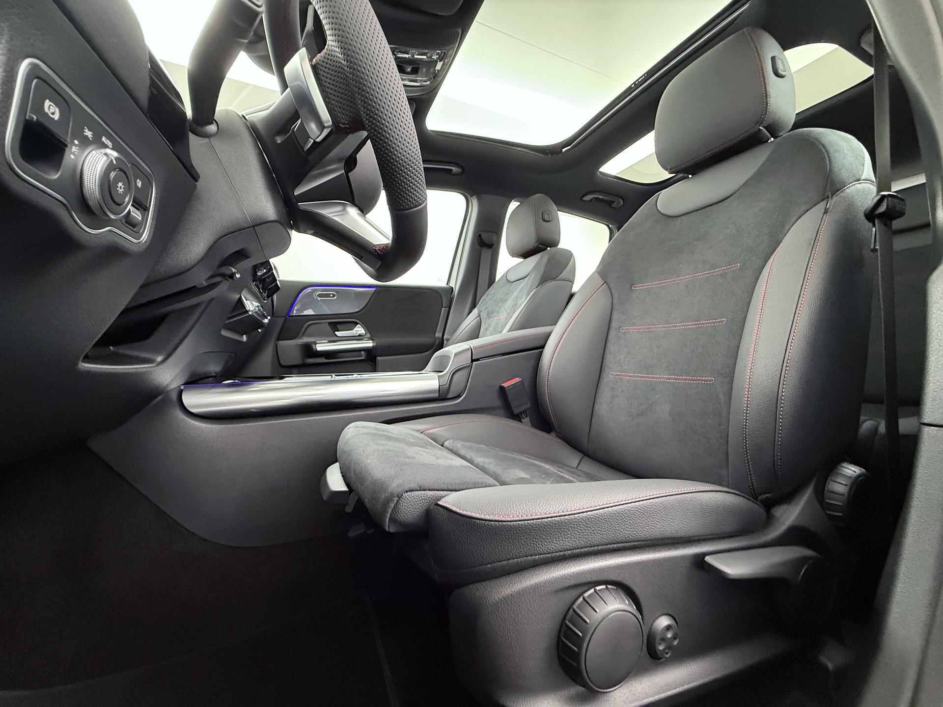 Mercedes-Benz B-Klasse 250 e Business Solution AMG 19