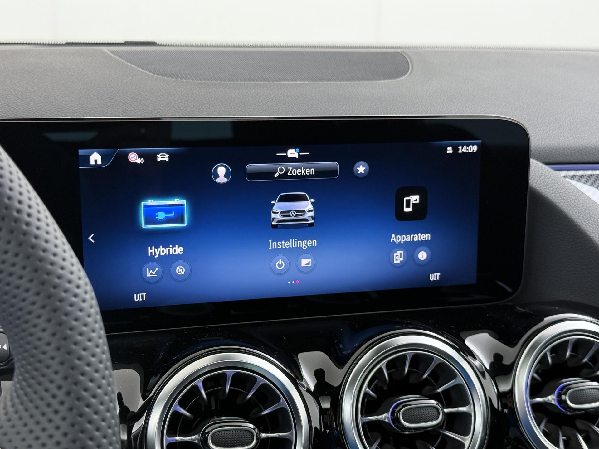 Mercedes-Benz B-Klasse 250 e Business Solution AMG 32