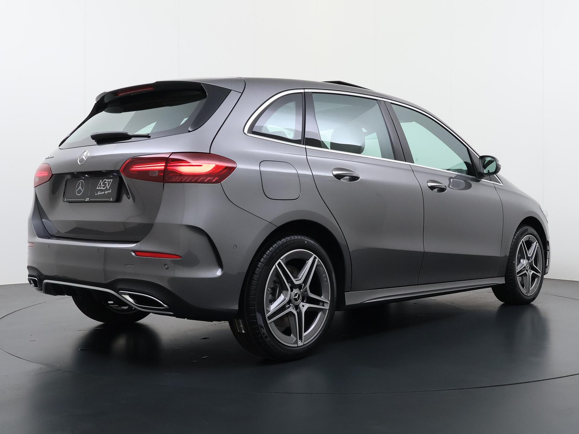 Mercedes-Benz B-Klasse 250 e Business Solution AMG 4