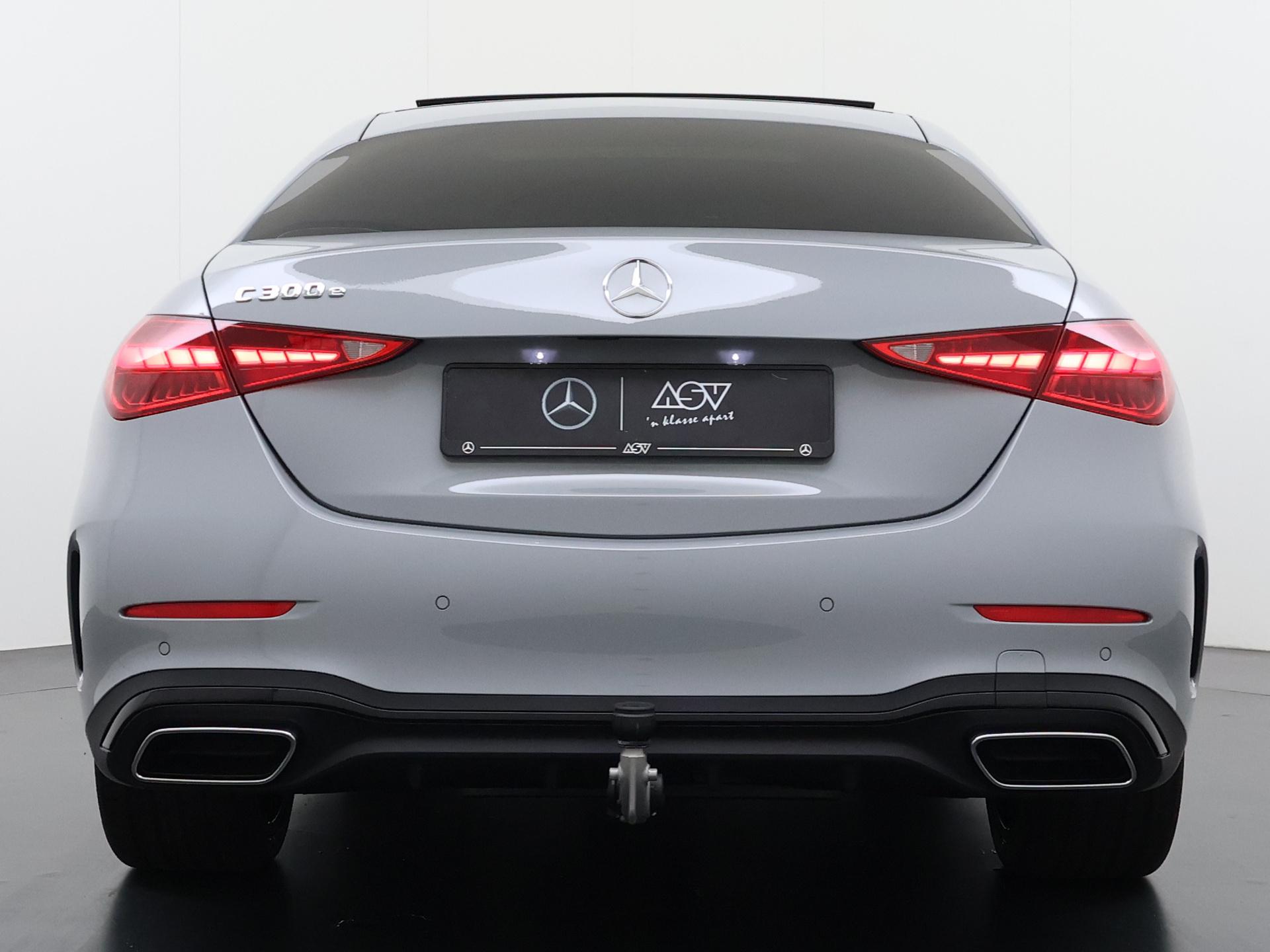 Mercedes-Benz C-Klasse 300 e Business Solution AMG 3