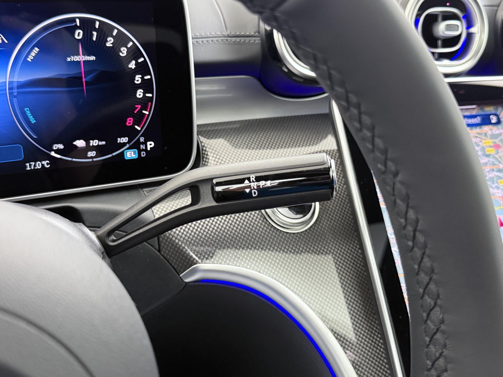 Mercedes-Benz C-Klasse 300 e Business Solution AMG 32