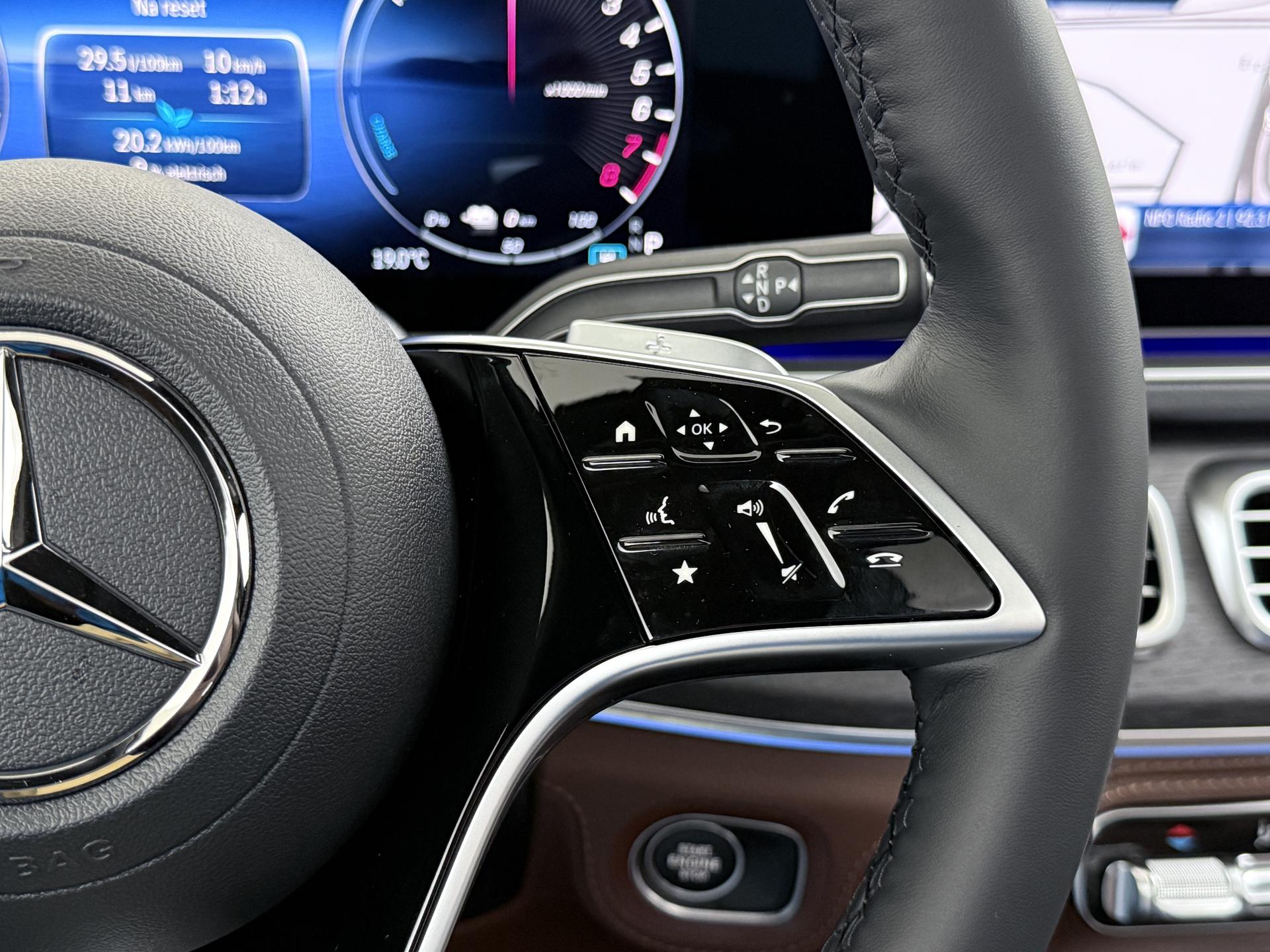 Mercedes-Benz GLE 400 e 4MATIC Sport Edition Premium Plus 34