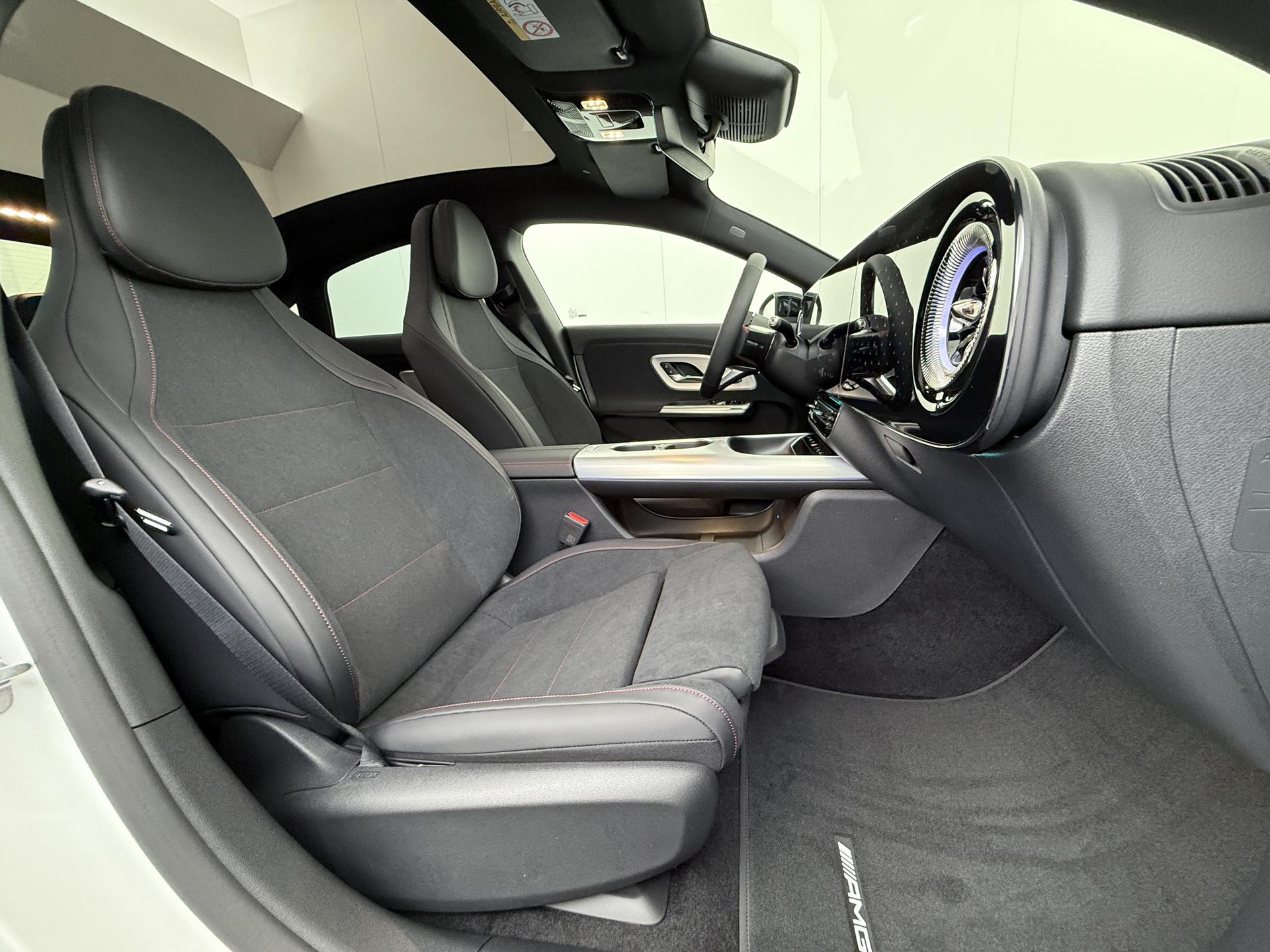 Mercedes-Benz CLA-Klasse 250+ Launch Edition 85 kWh Accu 35