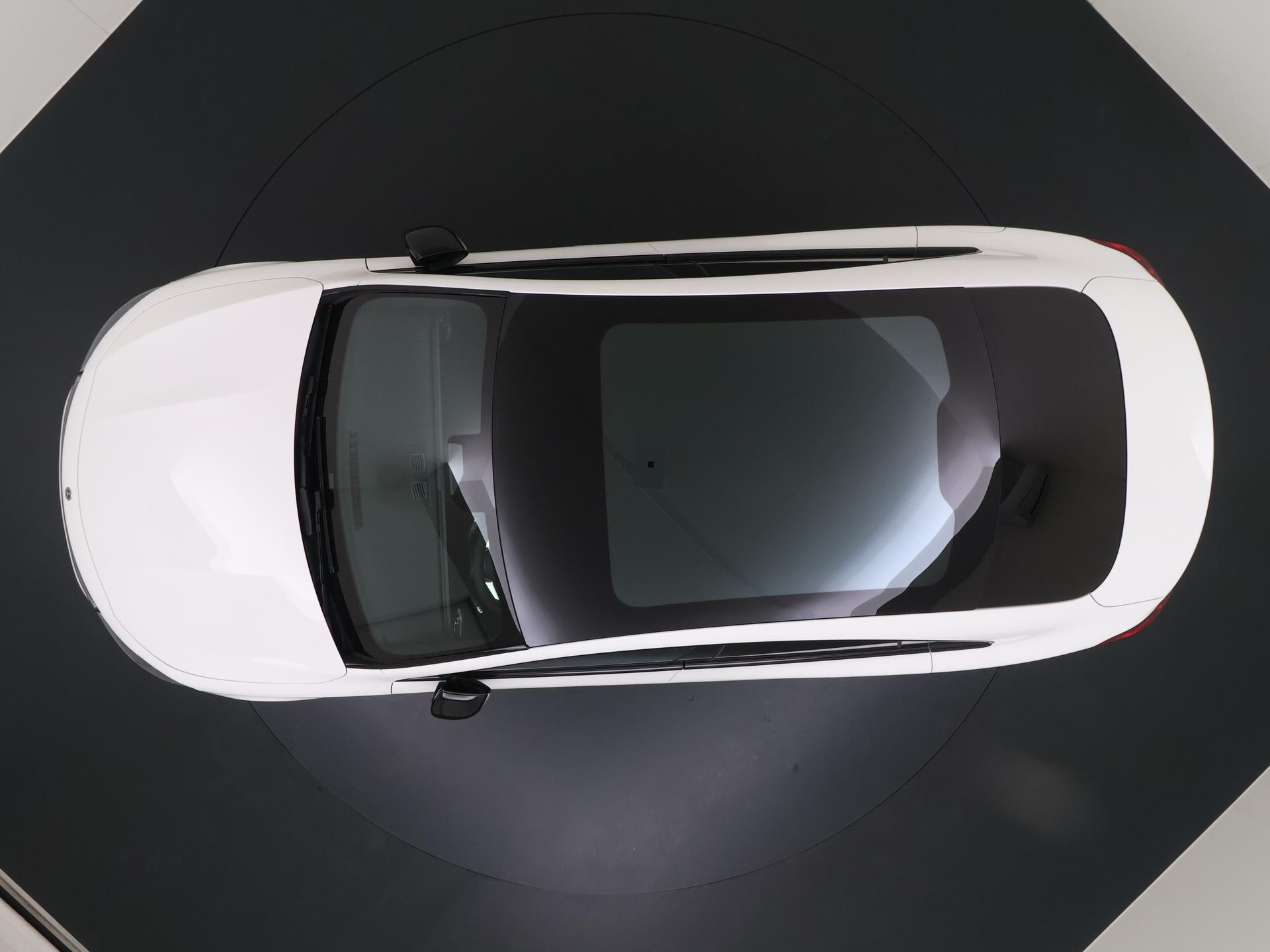 Mercedes-Benz CLA-Klasse 250+ Launch Edition 85 kWh Accu 8