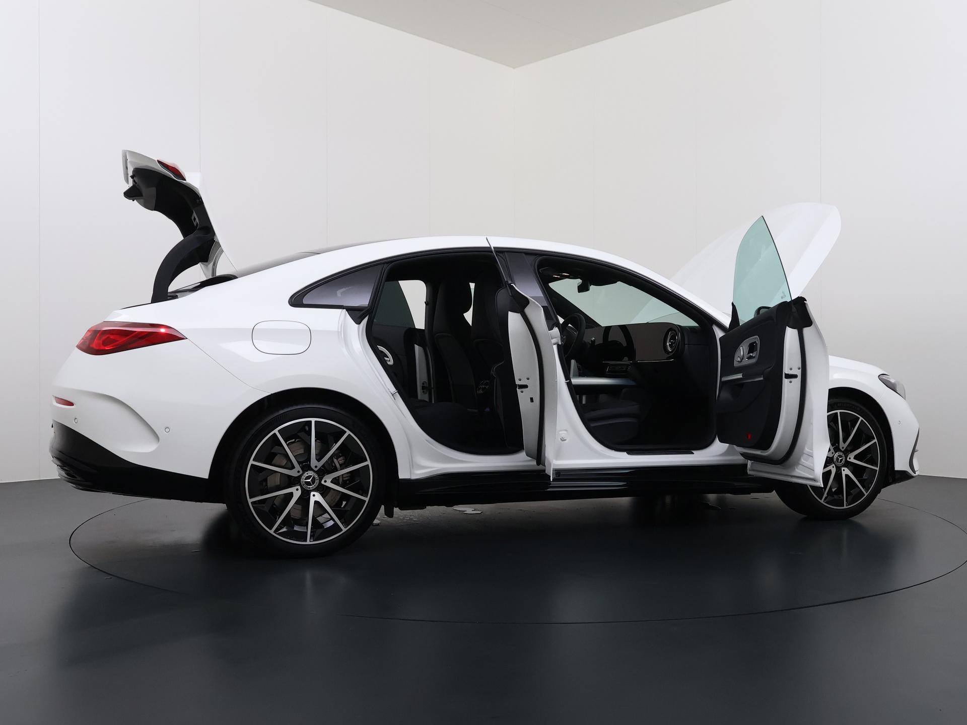 Mercedes-Benz CLA-Klasse 250+ Launch Edition 85 kWh Accu 9