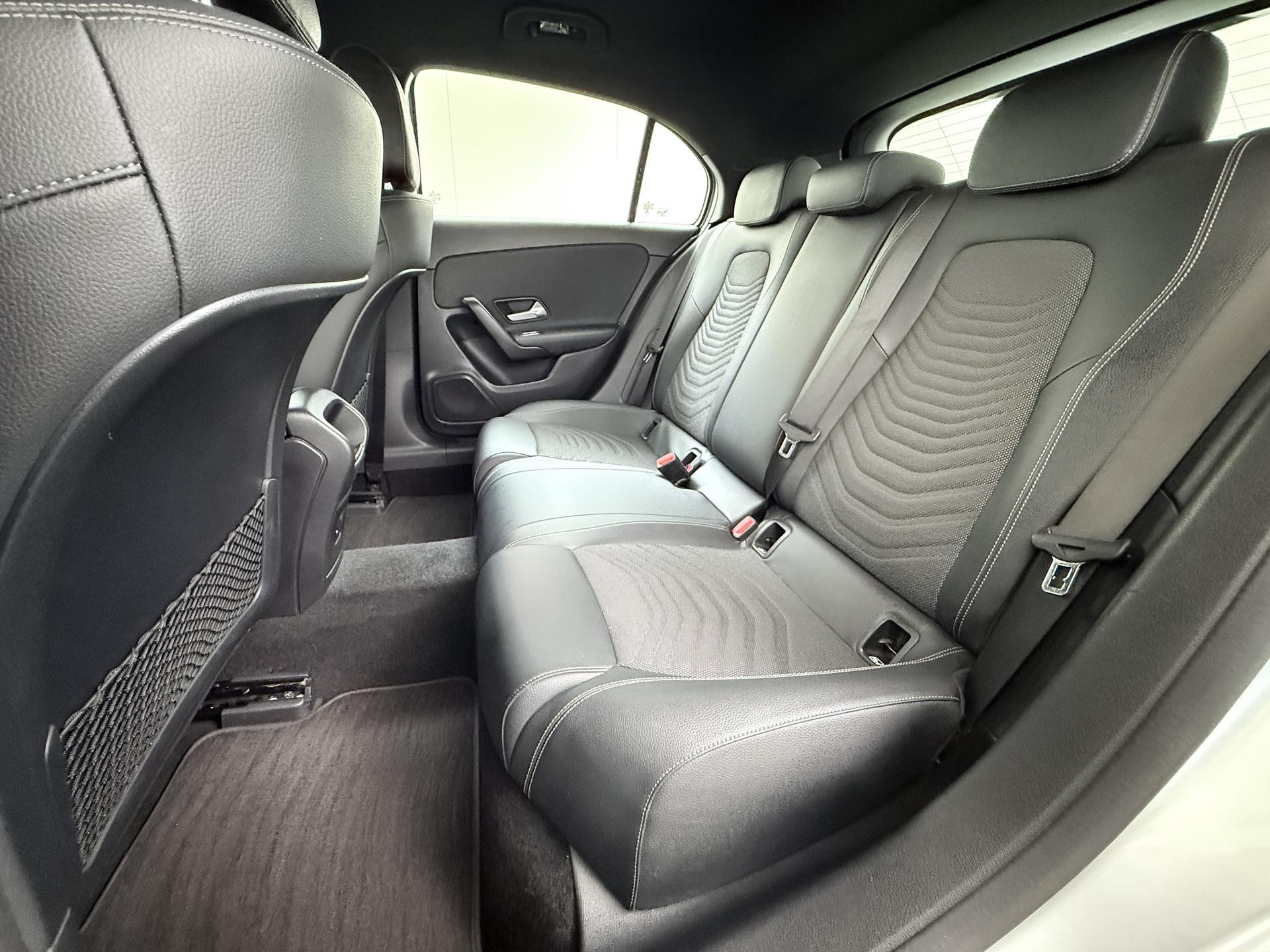 Mercedes-Benz A-Klasse 180 Advantage Style 24