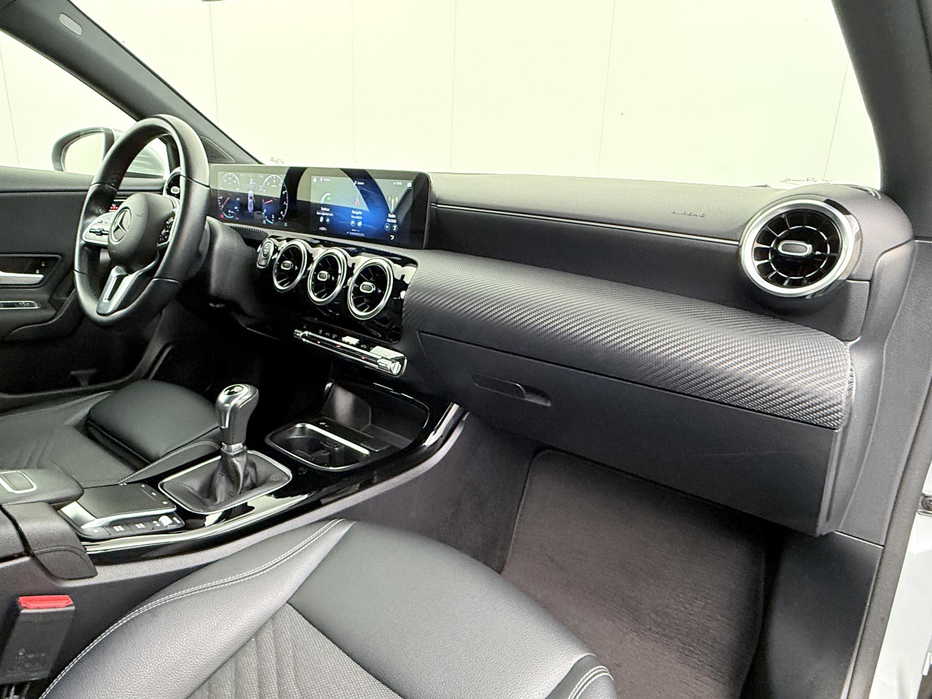 Mercedes-Benz A-Klasse 180 Advantage Style 42