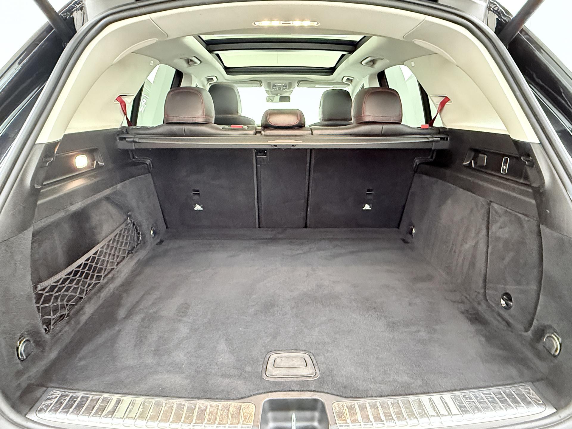 Mercedes-Benz GLE AMG 53 4MATIC+ Premium Plus 17