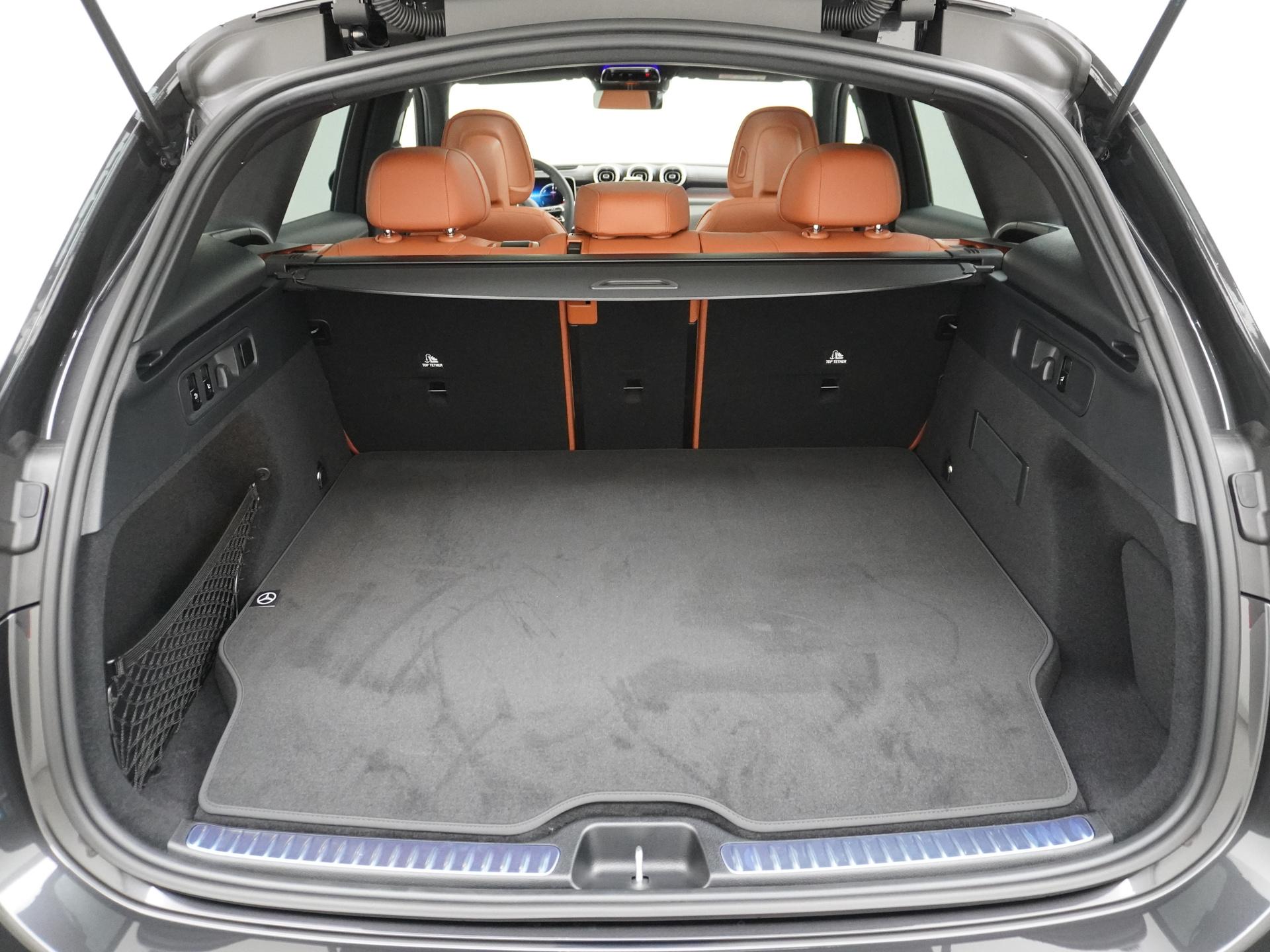 Mercedes-Benz GLC 400e 4MATIC Sport Edition 13