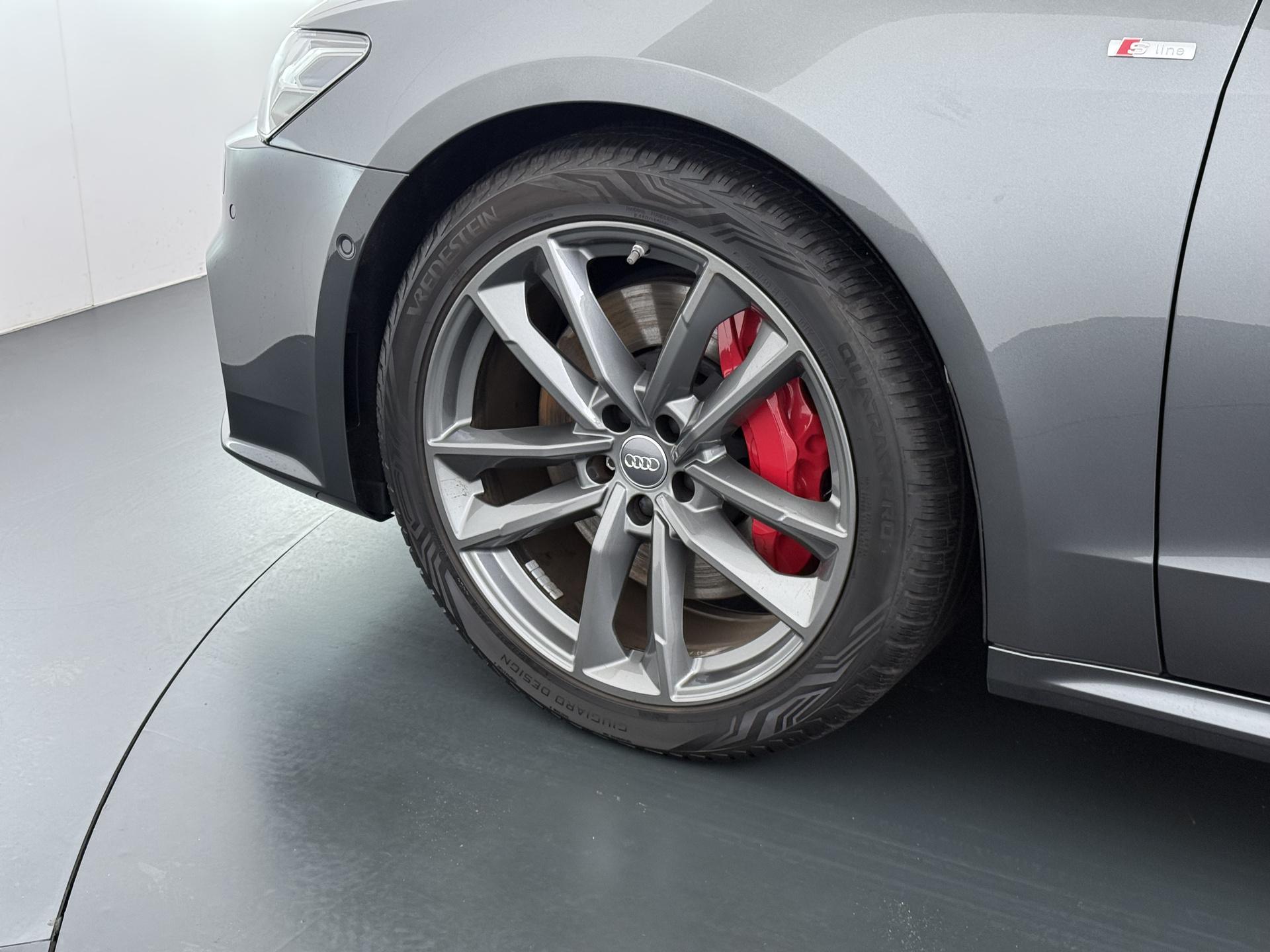 Audi A7 Sportback 55 TFSI e quattro Competition 8