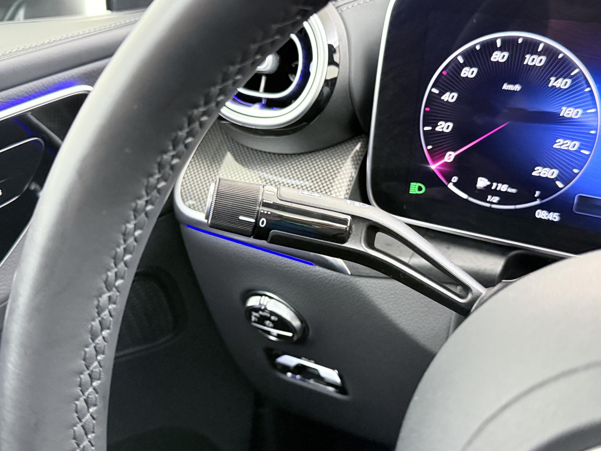 Mercedes-Benz GLC Coupé 300e 4MATIC AMG Line 32